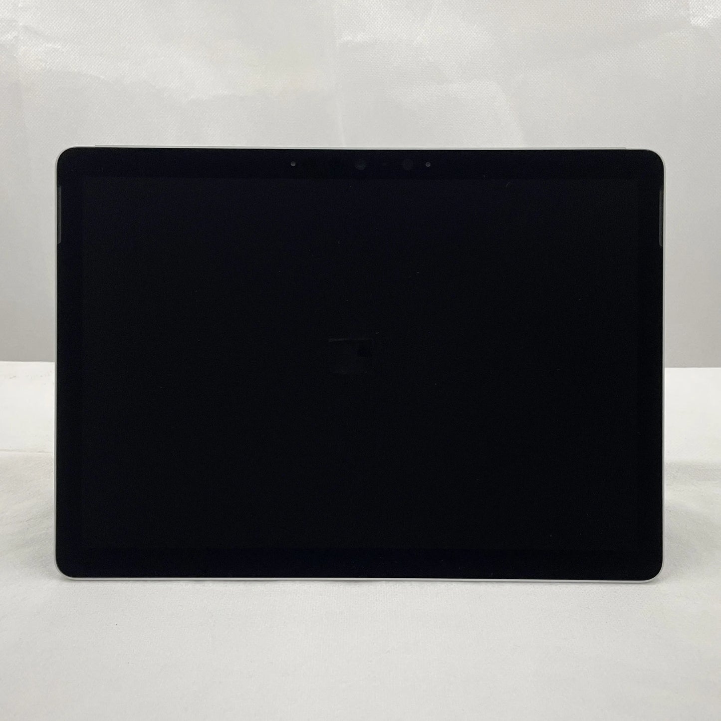 【中古Aランク】Microsoft Surface Go 2 Pentium 4425Y/メモリ8GB/SSD 128GB/10.5インチ/Windows 11 Home