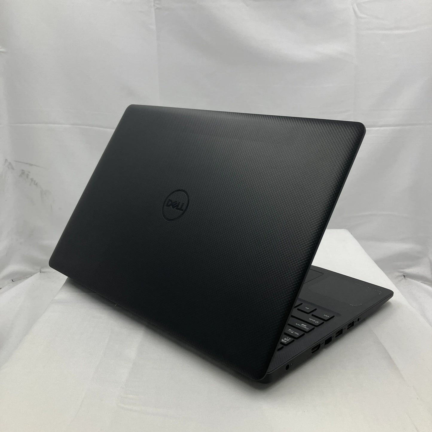 【中古Cランク】Dell Vostro 3590 Core i5 10210U/メモリ8GB/SSD 256GB/15.6インチ フルHD/Windows 11 Pro