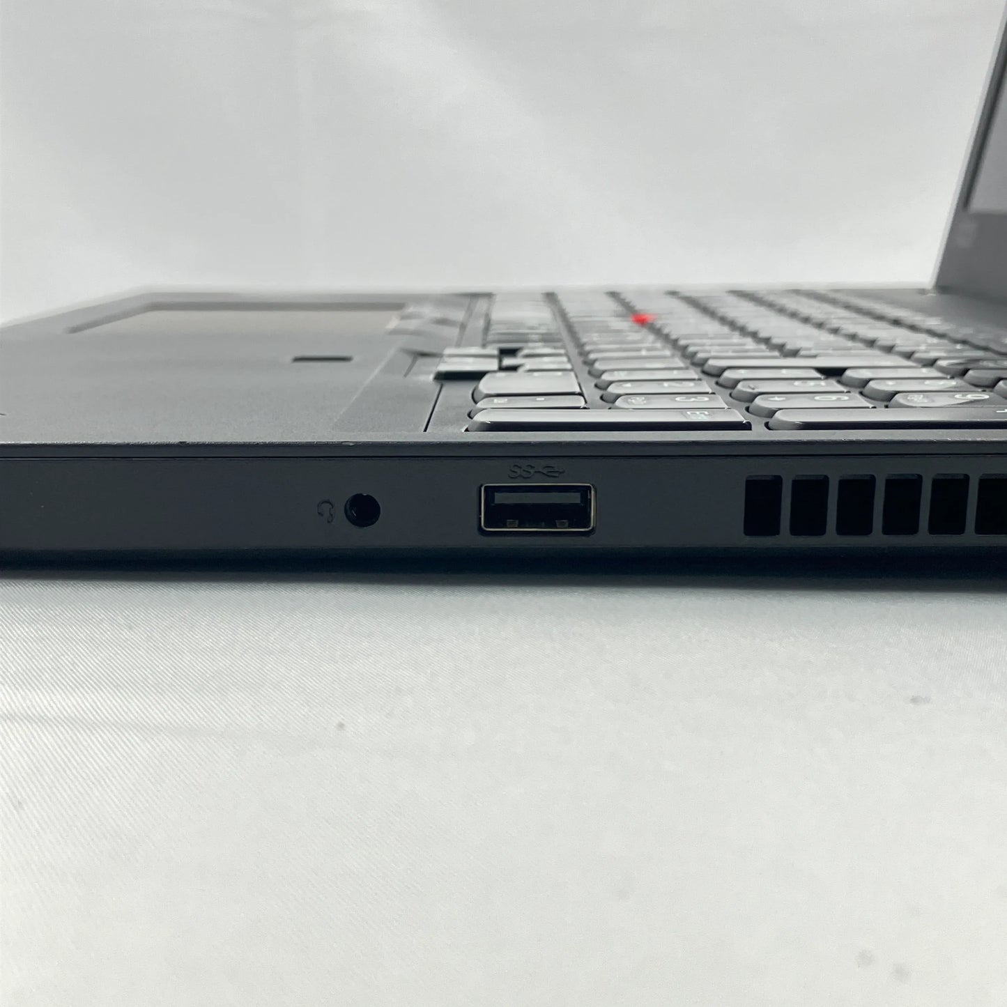 【中古Cランク】Lenovo ThinkPad L590 Core i5 8265U/8GB/SSD 256GB/15.6インチ フルHD/Windows 11 Pro