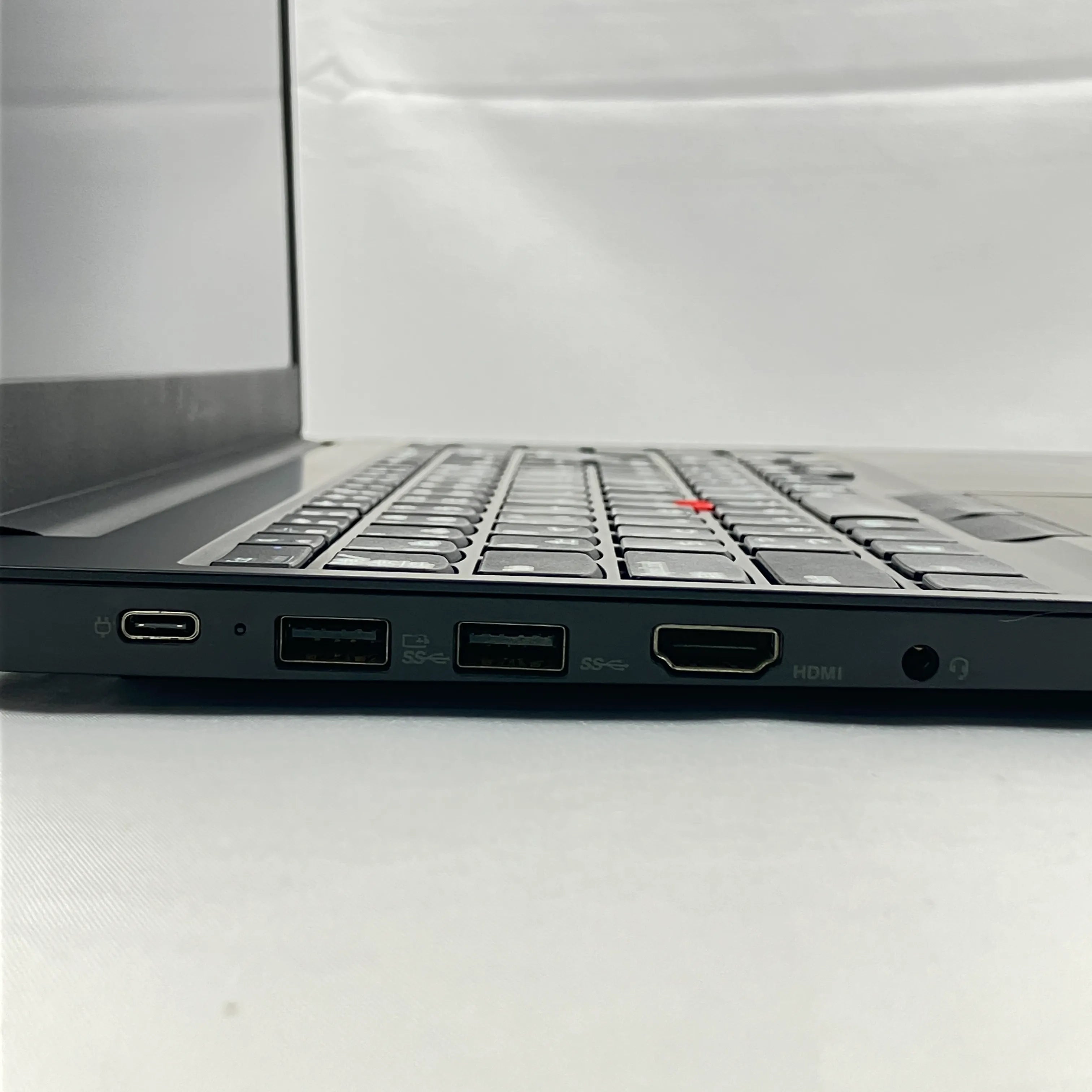 【中古Dランク】Lenovo ThinkPad E15 Core i3 10110U/メモリ8GB/SSD 256GB/15.6インチ フルHD/Windows 11 Pro