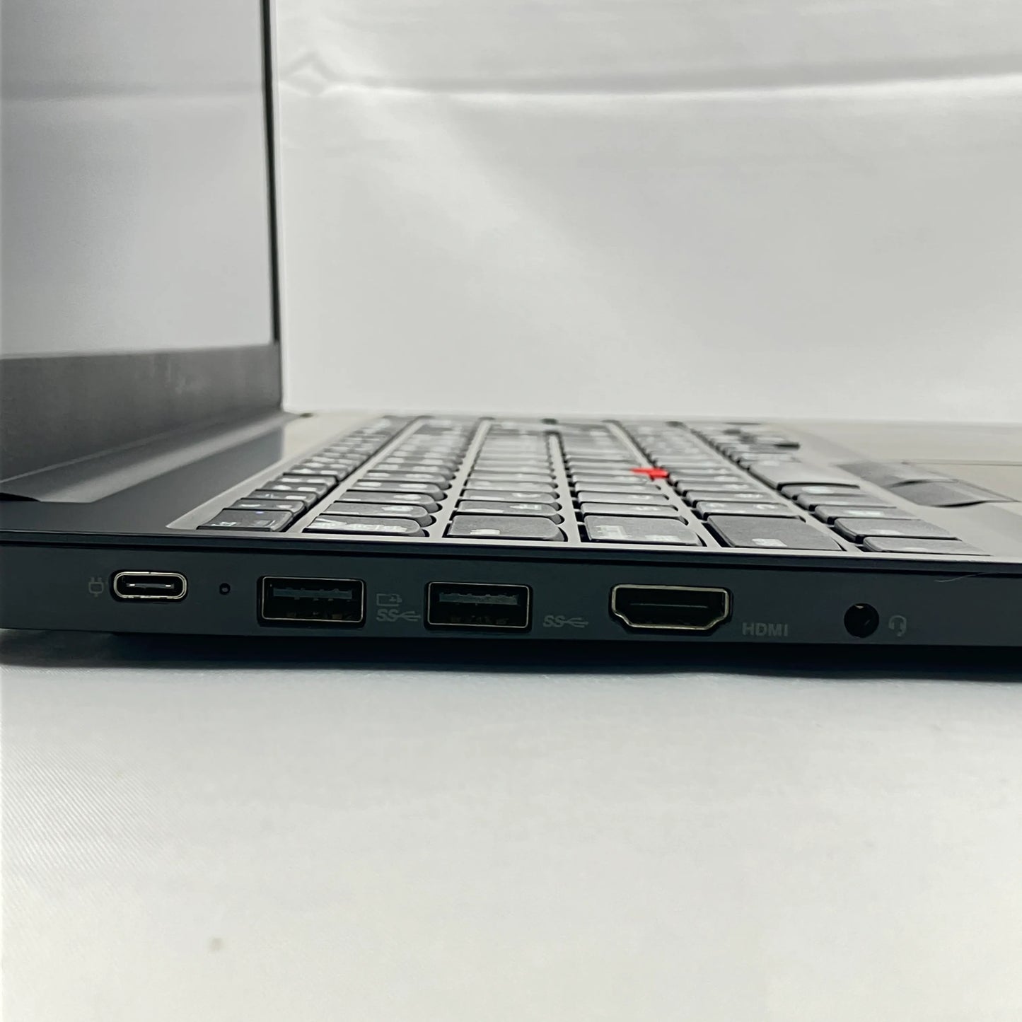 【中古Dランク】Lenovo ThinkPad E15 Core i3 10110U/メモリ8GB/SSD 256GB/15.6インチ フルHD/Windows 11 Pro