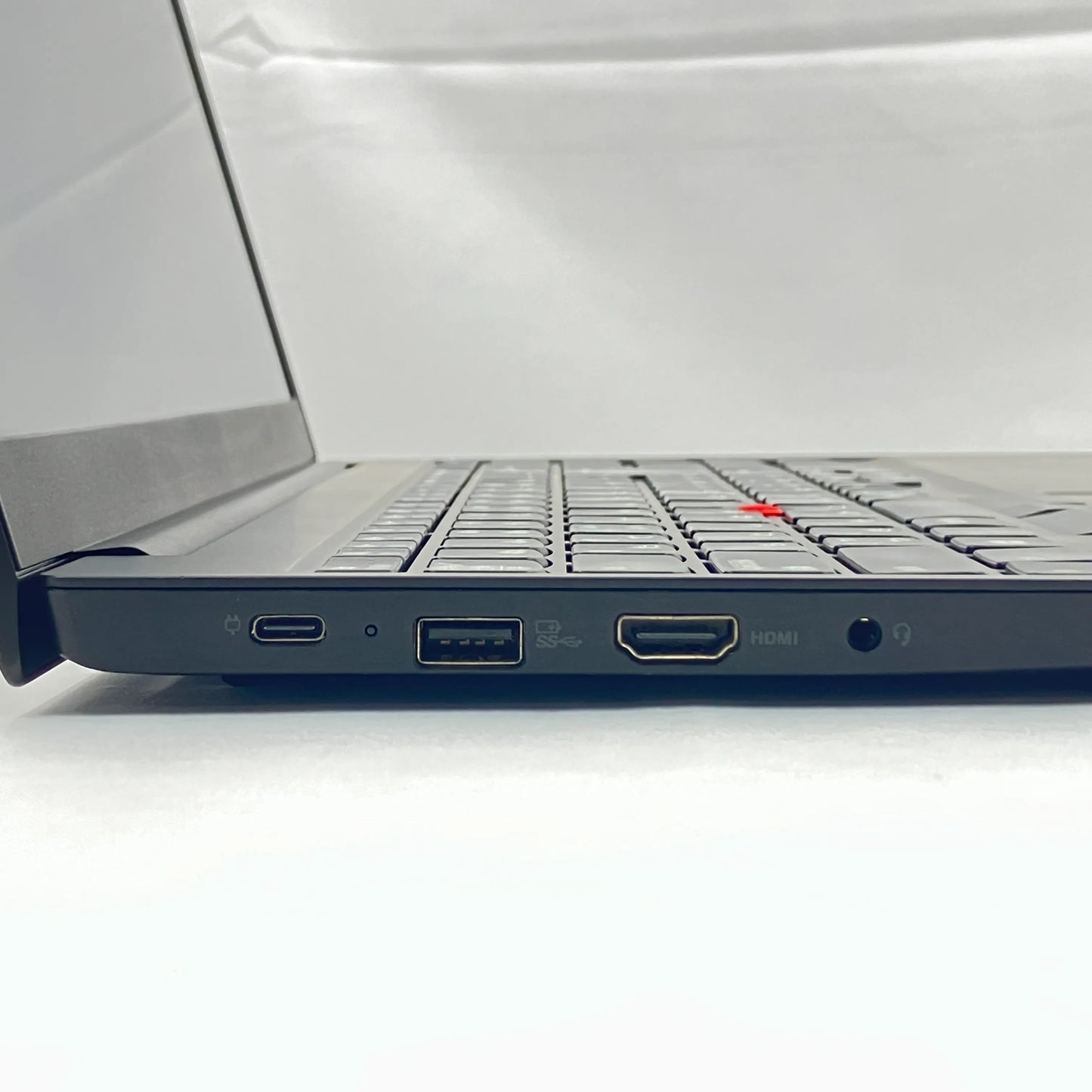 【中古Cランク】Lenovo ThinkPad E15 Gen 2 Ryzen 5 Pro 4650U/メモリ8GB/SSD 256GB/15.6インチ フルHD/Windows 11 Pro