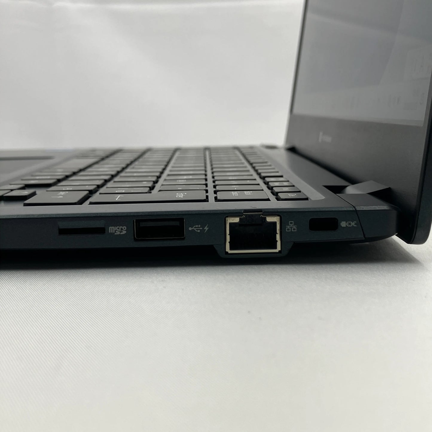 【中古Cランク】Dynabook (東芝) dynabook G83 Core i5 1135G7/メモリ8GB/SSD 256GB/13.3インチ フルHD/Windows 11 Pro