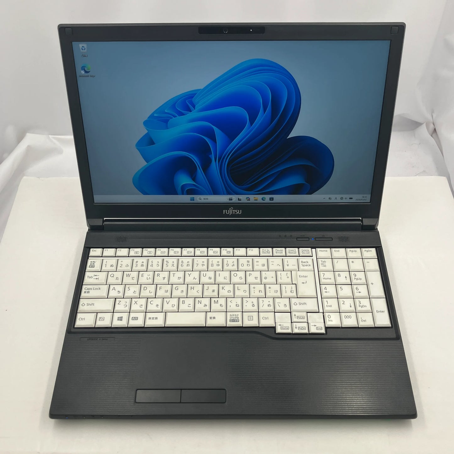 【中古Cランク】富士通 LIFEBOOK A579 Core i5 8265U/メモリ 8GB/SSD 128GB/15.6インチ フルHD/DVD-ROM/Windows 11 Pro