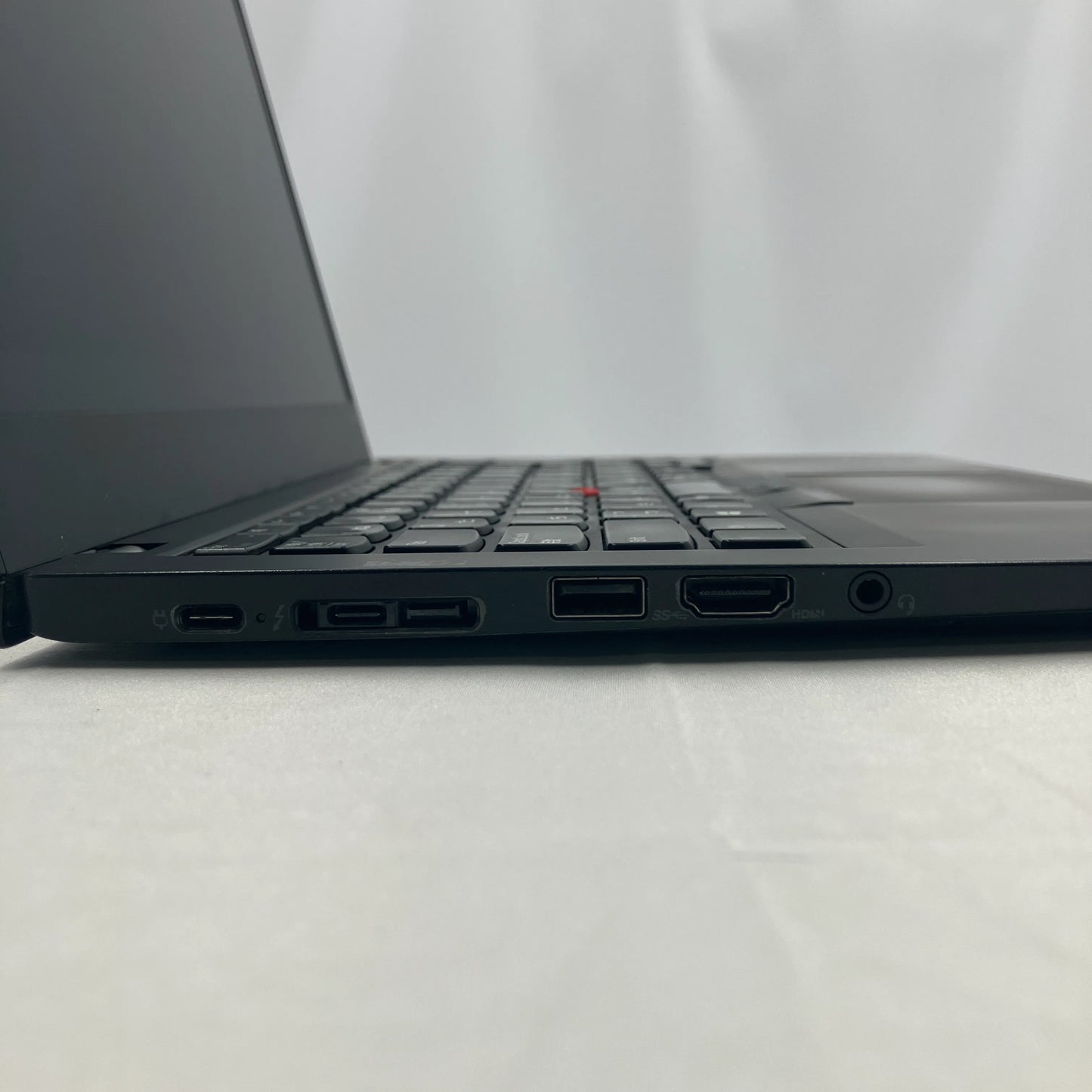 【中古Cランク】Lenovo ThinkPad X390 Core i5 8265U/メモリ8GB/SSD 256GB/13.3インチ/Windows 11 Pro