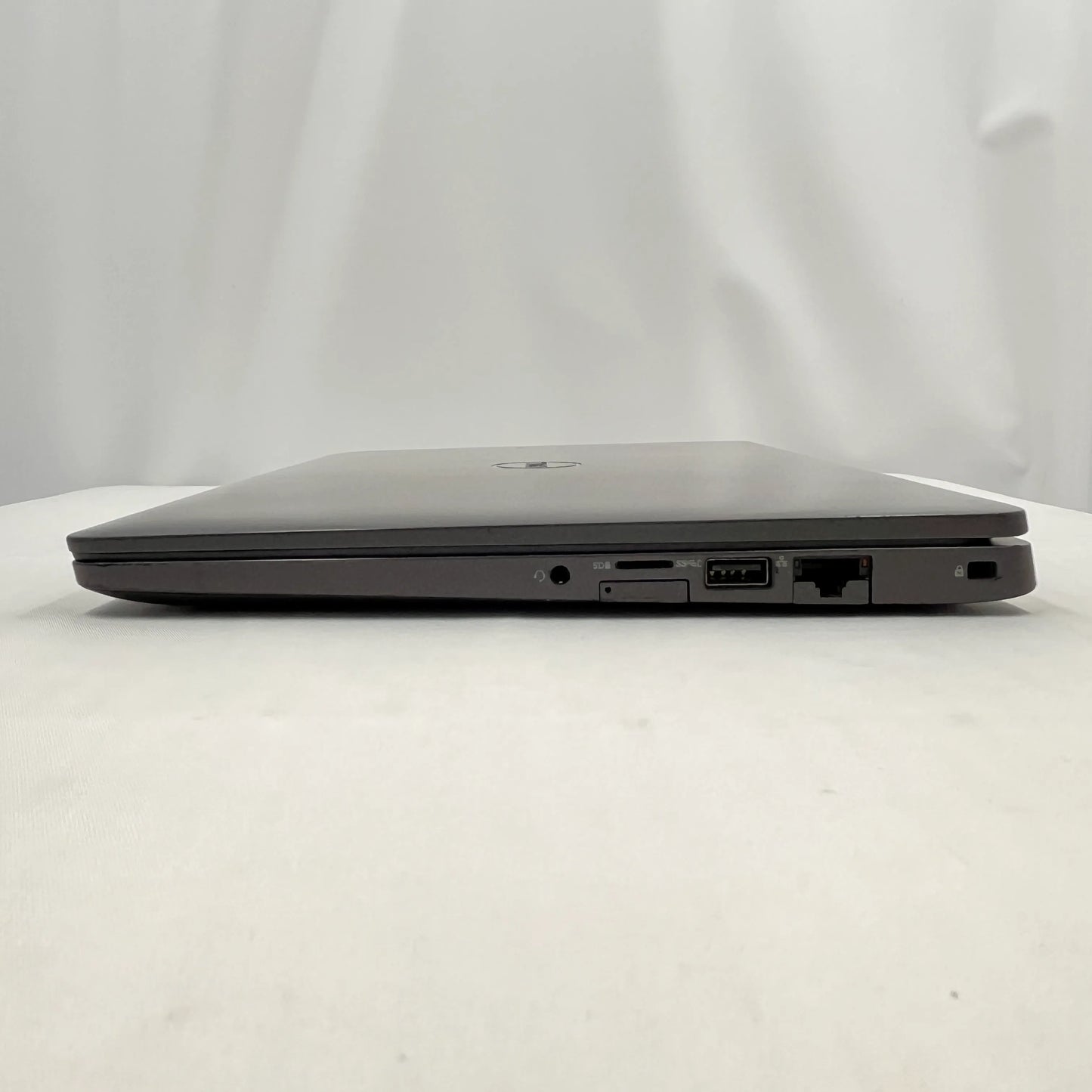 【中古Dランク】Dell Latitude 5300 Core i5 8265U/メモリ 8GB/SSD 128GB/13.3インチ フルHD/Windows 11 Pro