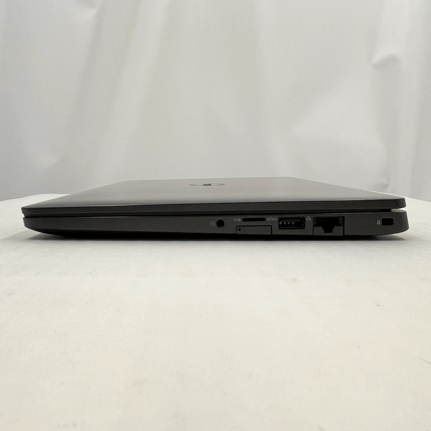 【中古Cランク】Dell Latitude 5300 Core i5 8265U/メモリ 8GB/SSD 128GB/13.3インチ フルHD/Windows 11 Pro