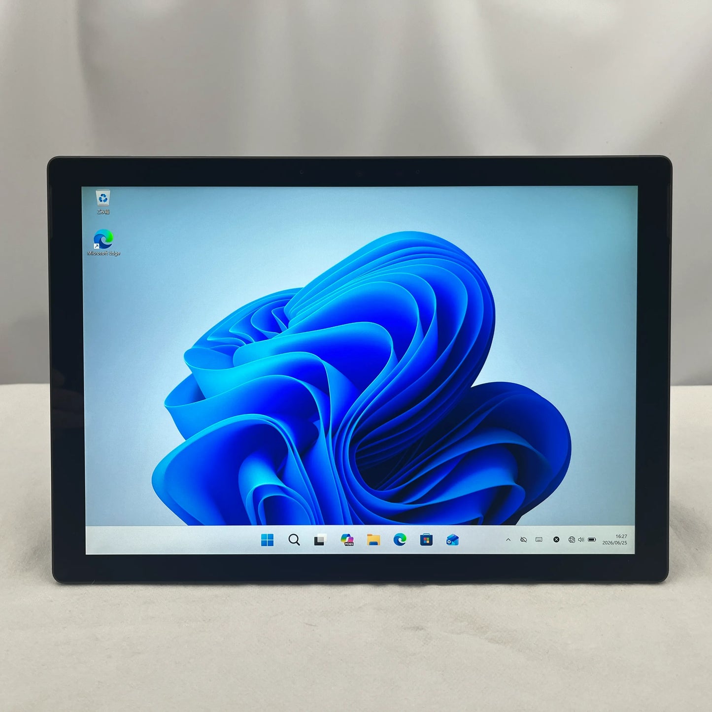 【中古Bランク】Microsoft Surface Pro 7 Core i5 1035G4/メモリ 8GB/SSD 256GB/12.3インチ/Windows 11 Pro