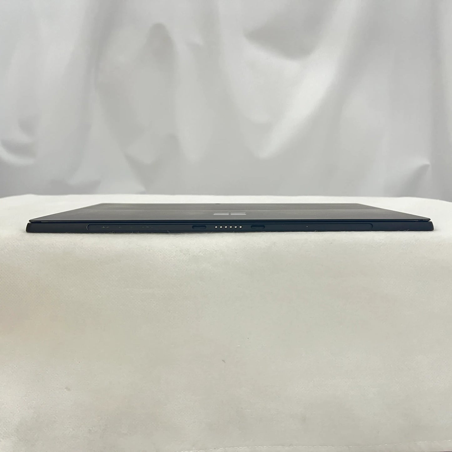 【中古Bランク】Microsoft Surface Pro 7 Core i5 1035G4/メモリ 8GB/SSD 256GB/12.3インチ/Windows 11 Pro