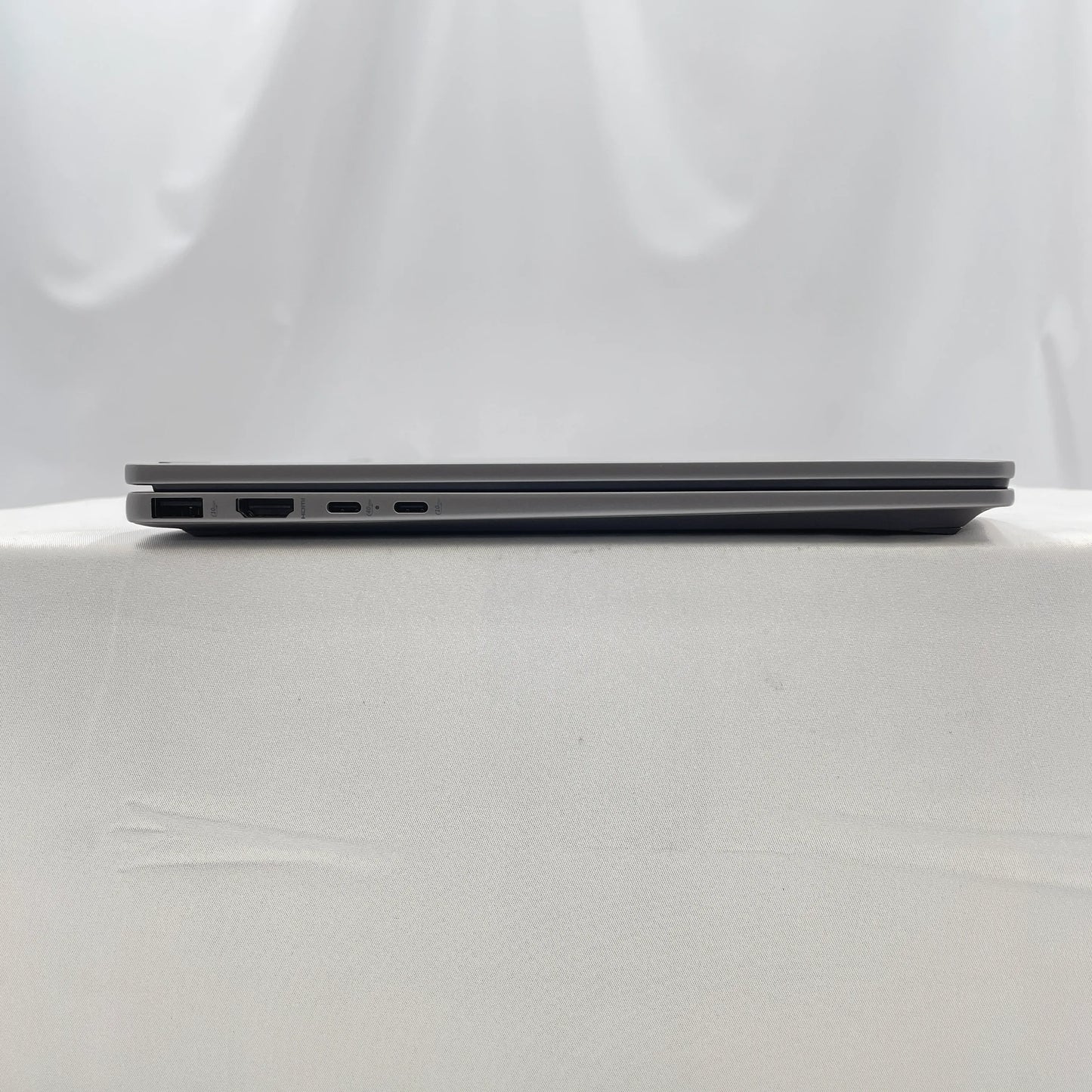 【中古Aランク】HP OmniBook X Flip Laptop NGAI 14-fk0004AU Ryzen AI 5 340/メモリ 16GB/SSD 512GB/14インチ/Windows 11 Home