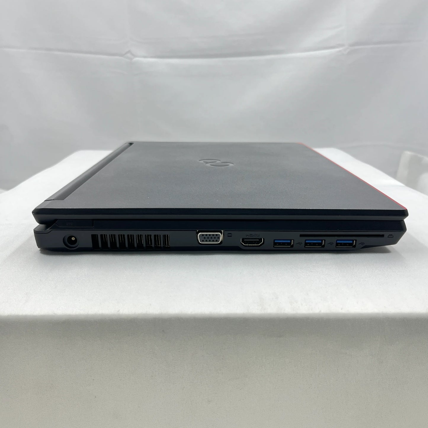 【中古Aランク】富士通 LIFEBOOK A749/B Core i5 8365U/メモリ8GB/SSD 256GB/15.6インチ/Windows 11 Pro