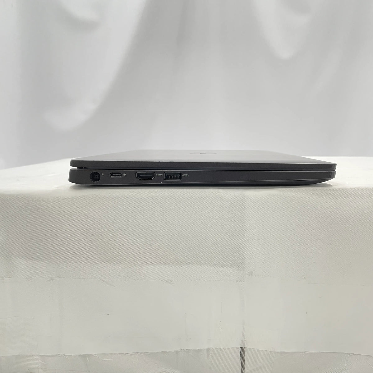 【中古Cランク】Dell Latitude 5300 Core i5 8365U/メモリ 16GB/SSD 256GB/13.3インチ フルHD/Windows 11 Pro