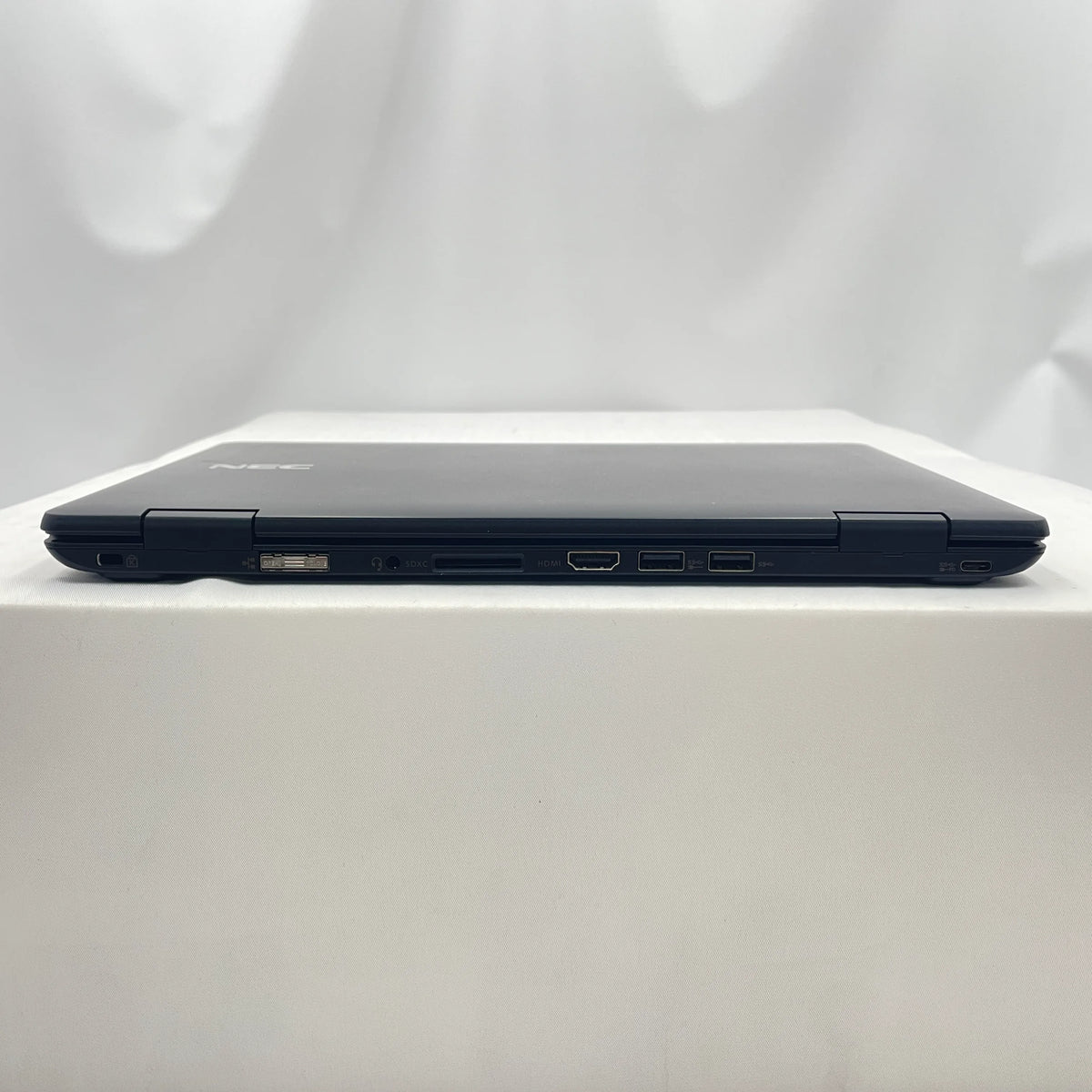 【中古Bランク】NEC VersaPro PC-VKT10CZG6 Core i5 10210Y/メモリ 8GB/SSD 128GB/12.5インチ フルHD/Windows 11 Pro