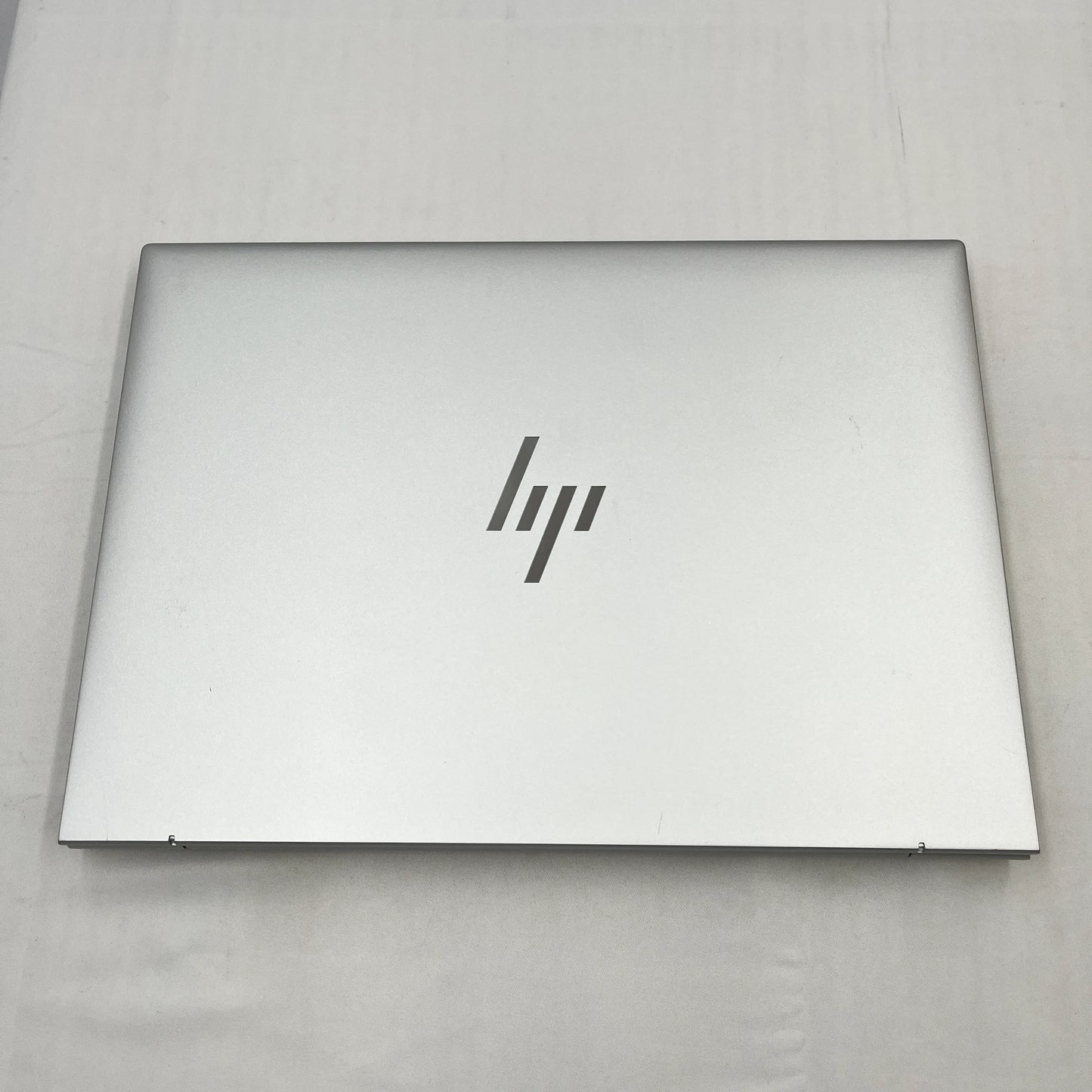 【中古Bランク】HP EliteBook 830 G10 Core i5 1345U/メモリ 16GB/SSD 256GB/13.3インチ/Windows 11 Pro