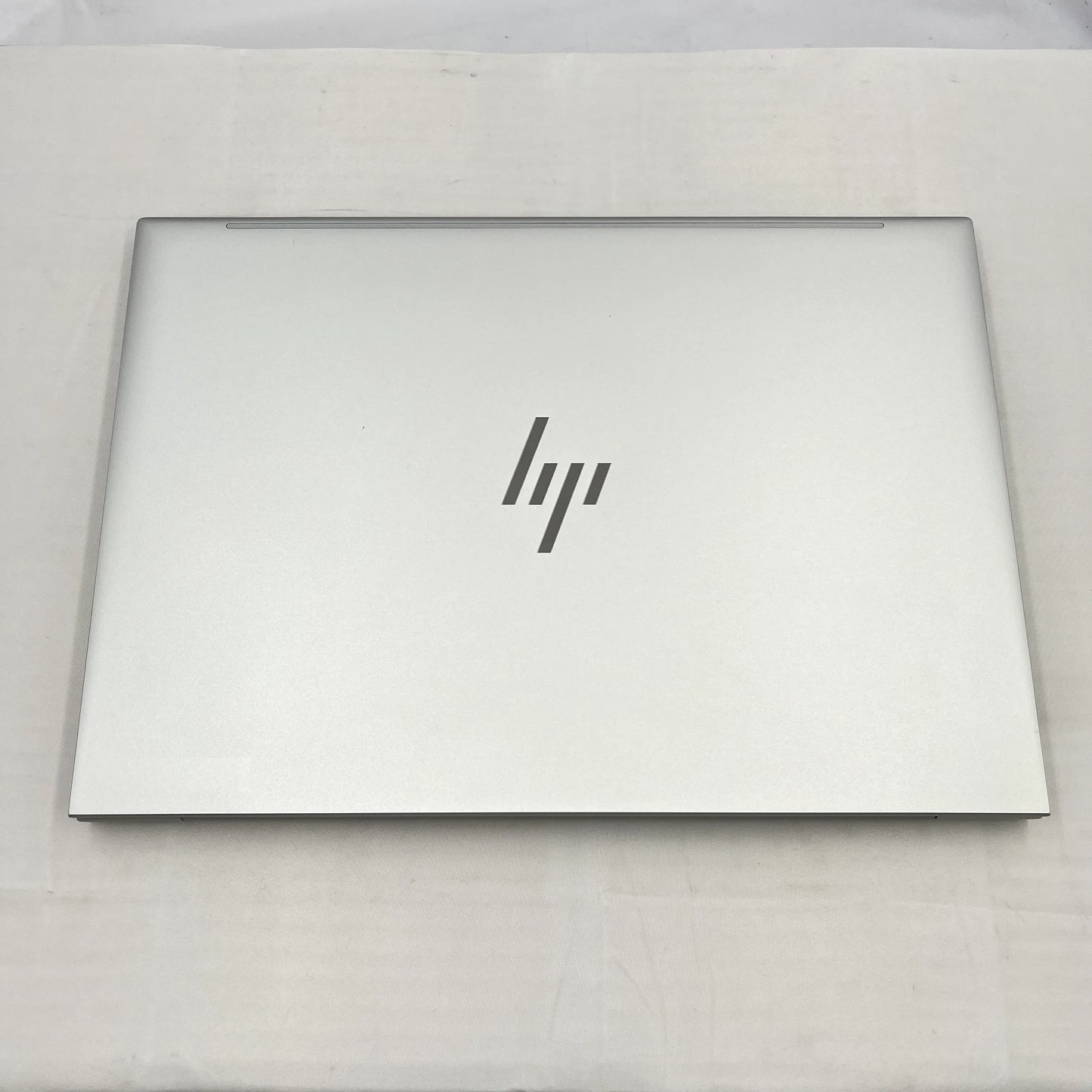 【中古Cランク】HP EliteBook 860 G9 Core i5 1245U/メモリ 16GB/SSD 256GB/16インチ/Windows 11 Pro