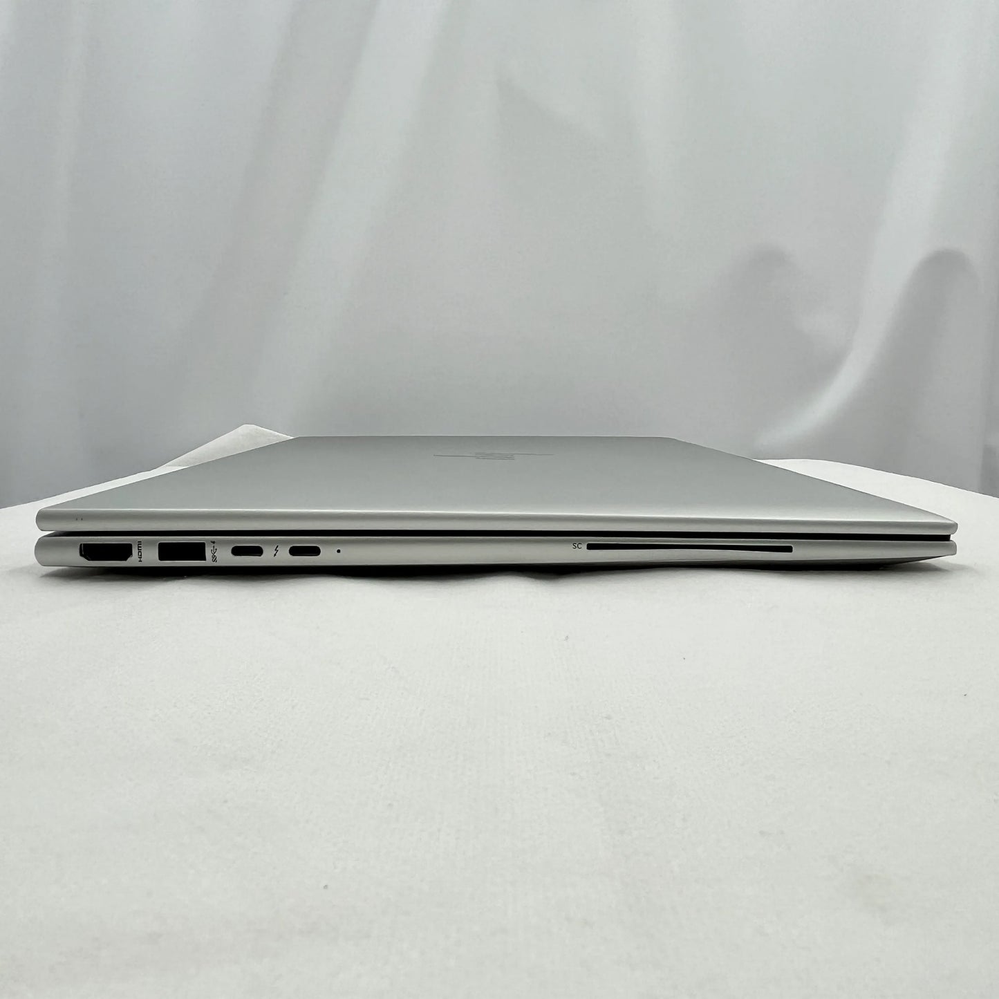 【中古Cランク】HP EliteBook 860 G9 Core i5 1245U/メモリ 16GB/SSD 256GB/16インチ/Windows 11 Pro