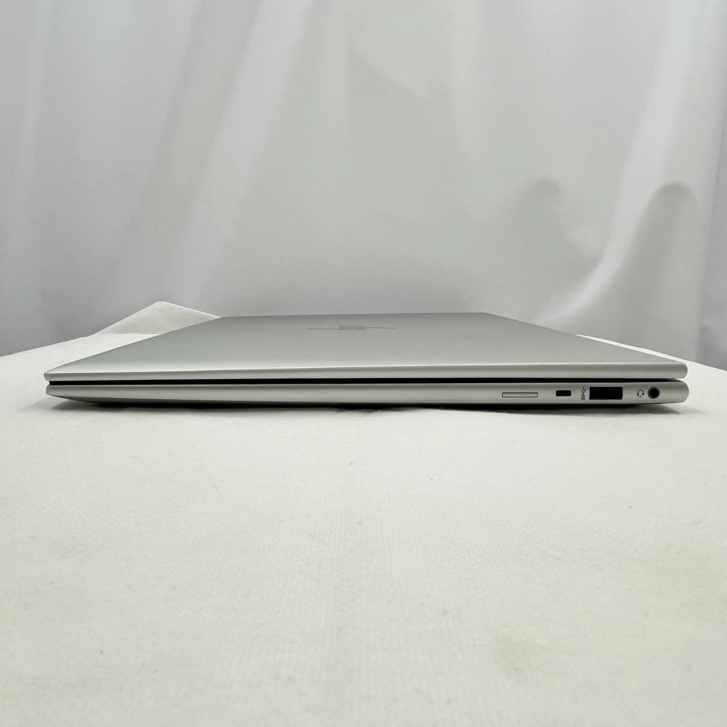 【中古Cランク】HP EliteBook 860 G9 Core i5 1245U/メモリ 16GB/SSD 256GB/16インチ/Windows 11 Pro