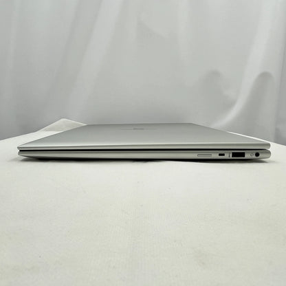 【中古Cランク】HP EliteBook 860 G9 Core i5 1245U/メモリ 16GB/SSD 256GB/16インチ/Windows 11 Pro