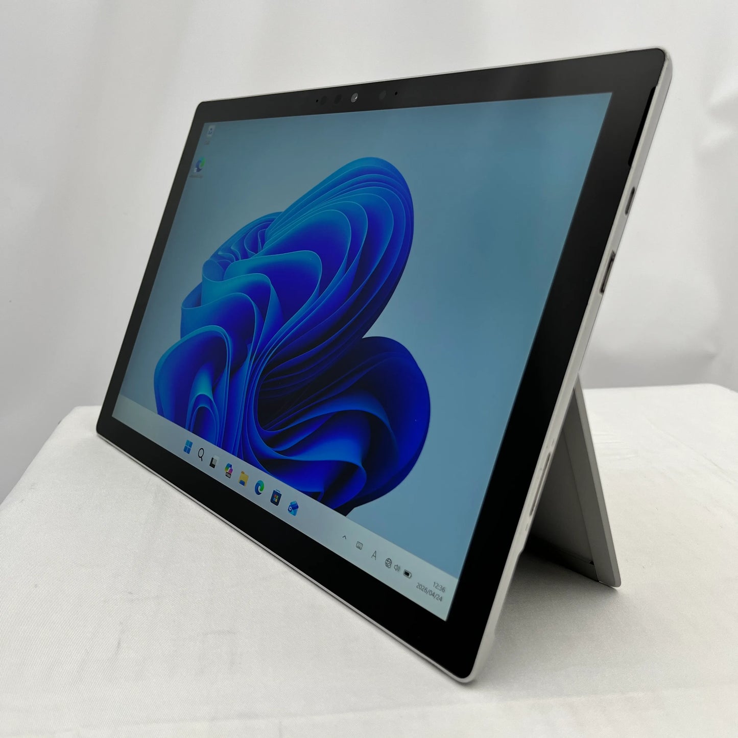 【中古Aランク】Microsoft Surface Pro 7+ Core i5 1135G7/メモリ 8GB/SSD 256GB/12.3インチ/Windows 11 Pro
