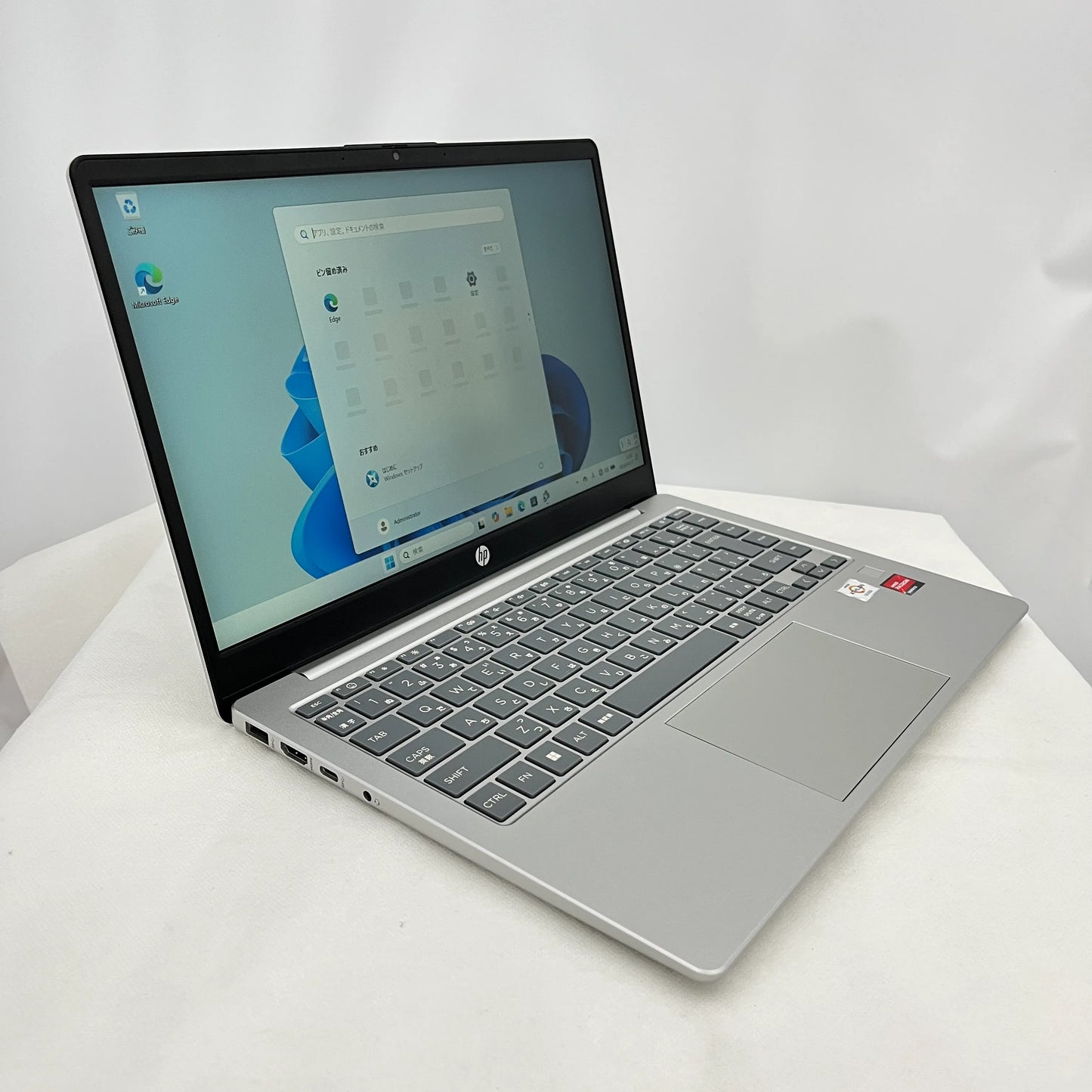 【中古Aランク】HP Laptop 14-em0002AU Athlon Silver 7120U/メモリ4GB/SSD 128GB/14インチ フルHD/Windows 11 Pro