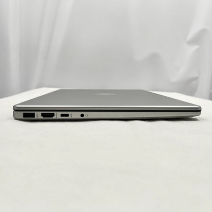 【中古Aランク】HP Laptop 14-em0002AU Athlon Silver 7120U/メモリ4GB/SSD 128GB/14インチ フルHD/Windows 11 Pro