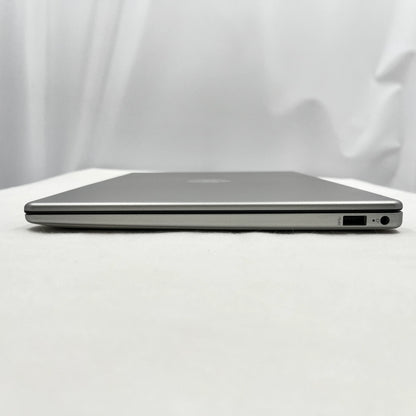 【中古Aランク】HP Laptop 14-em0002AU Athlon Silver 7120U/メモリ4GB/SSD 128GB/14インチ フルHD/Windows 11 Pro