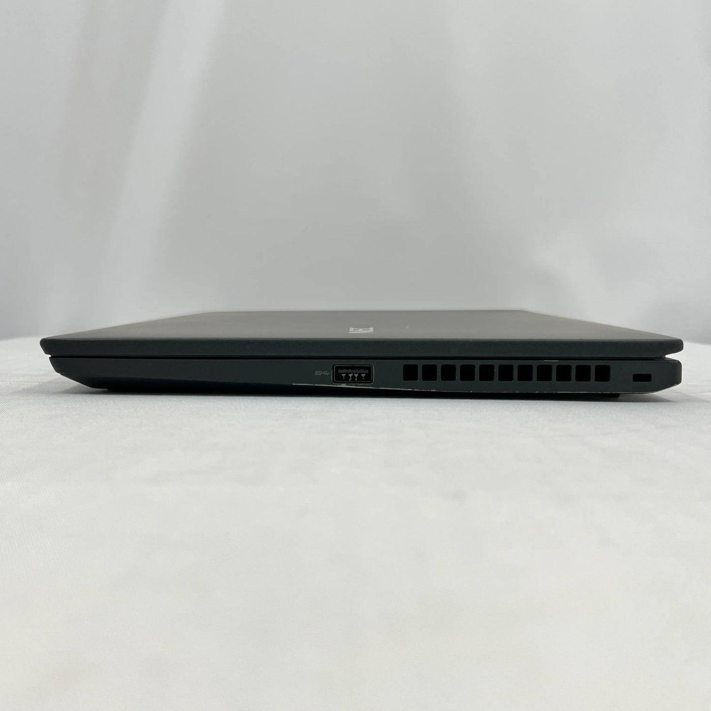 【中古Aランク】NEC VersaPro PC-VKT42BZCB Core i5 1135G7/メモリ8GB/SSD 512GB/13.3インチ/Windows 11 Pro