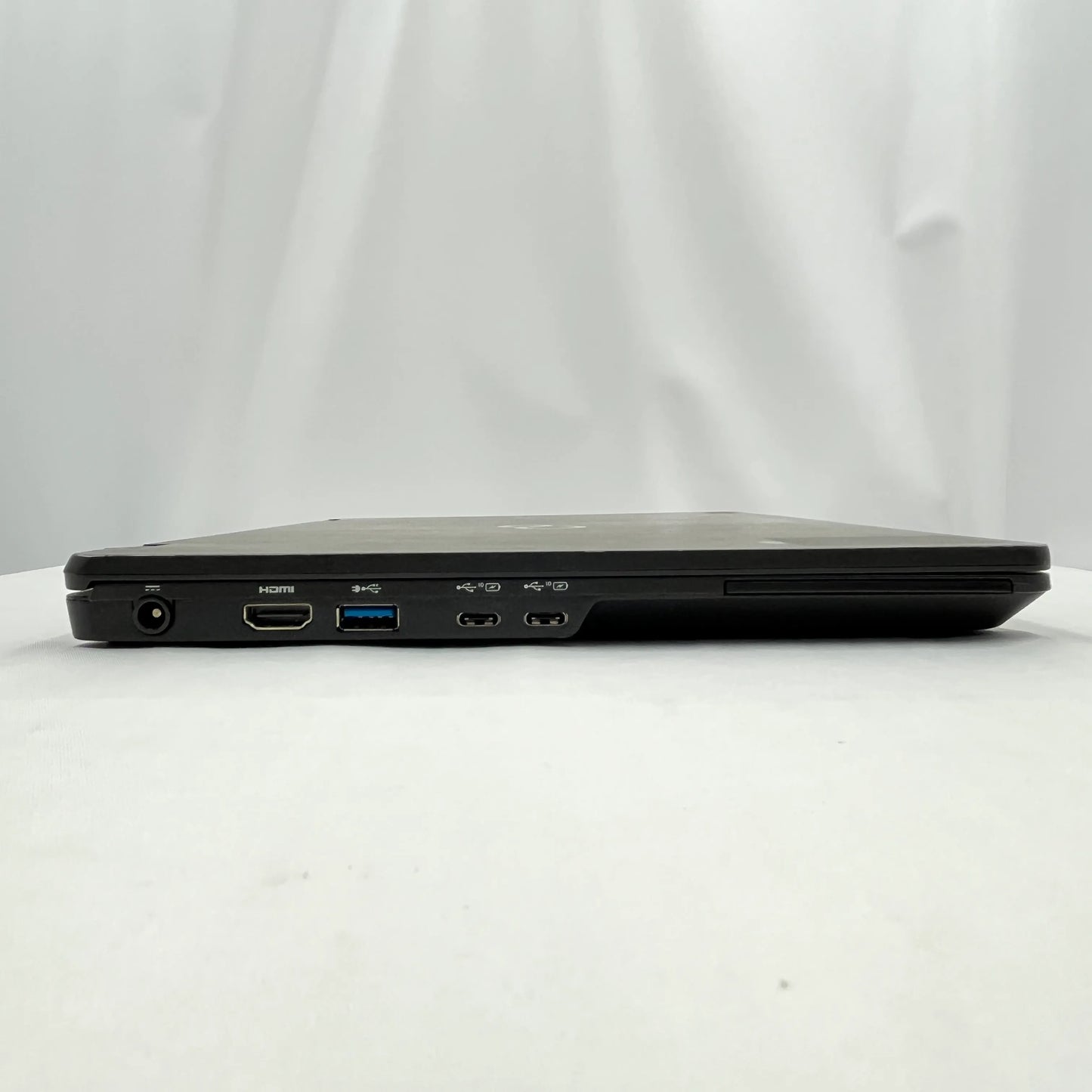 【中古Aランク】富士通 LIFEBOOK U7311/F Core i5 1145G7/メモリ 8GB/SSD 256GB/13.3インチ フルHD/Windows 11 Pro