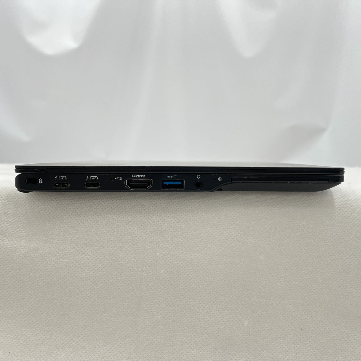 【中古Cランク】富士通 LIFEBOOK U9311/F Core i5 1145G7/メモリ 16GB/SSD 256GB/13.3インチ フルHD/Windows 11 Pro