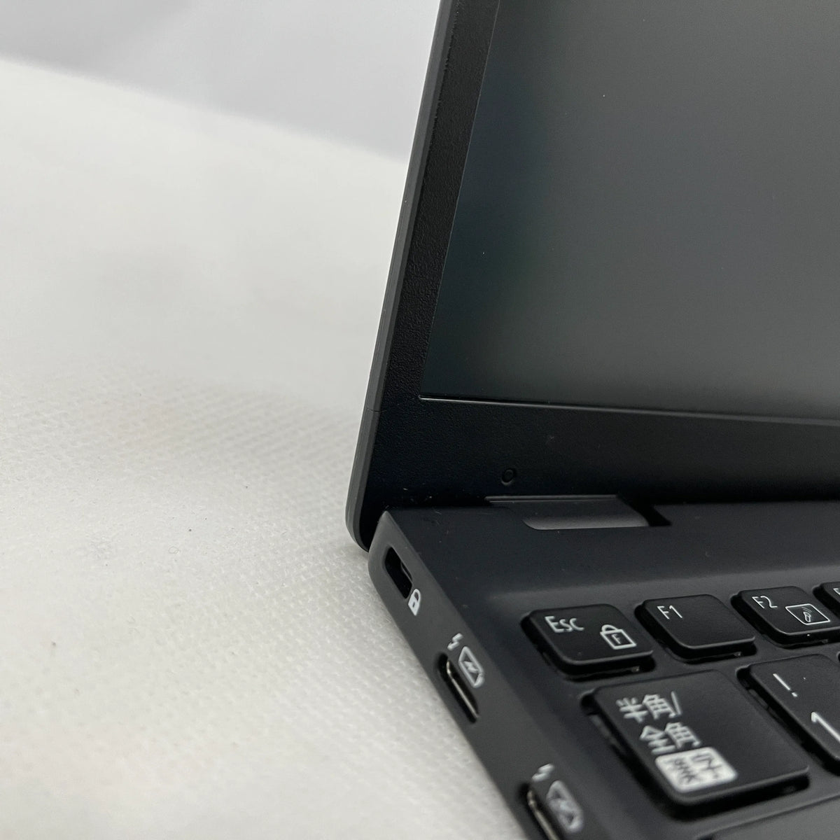 【中古Cランク】富士通 LIFEBOOK U9311/F Core i5 1145G7/メモリ 16GB/SSD 256GB/13.3インチ フルHD/Windows 11 Pro