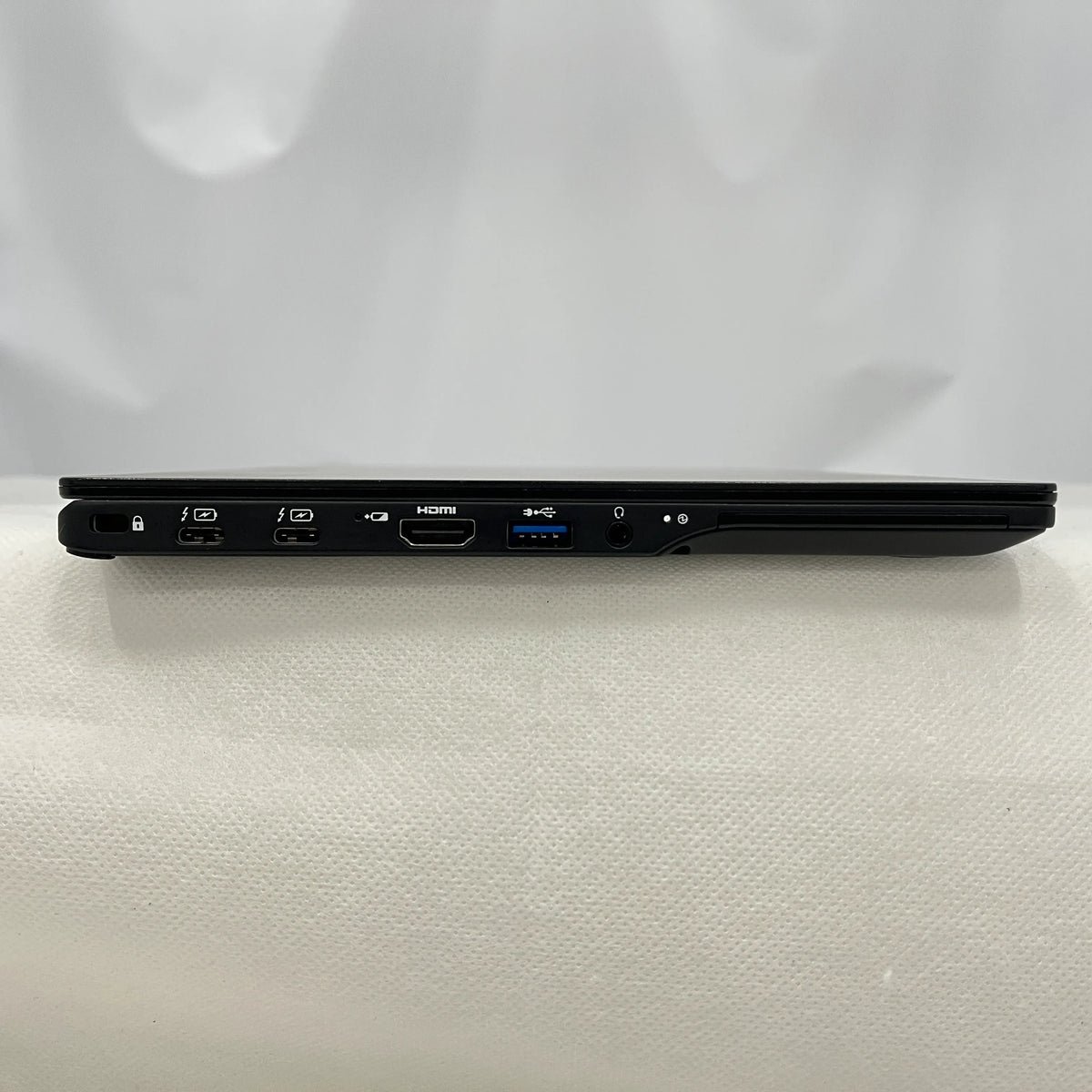 【中古Cランク】富士通 LIFEBOOK U9311/F Core i5 1145G7/メモリ 16GB/SSD 256GB/13.3インチ フルHD/Windows 11 Pro