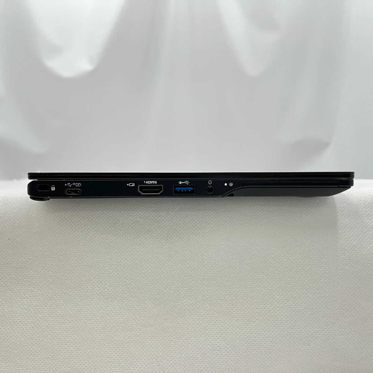 【中古Cランク】富士通 LIFEBOOK U9312/KX Core i5 1235U/メモリ 16GB/SSD 256GB/13.3インチ フルHD/Windows 11 Pro