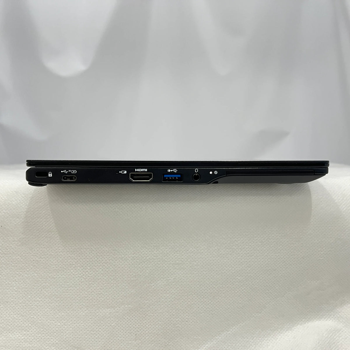 【中古Cランク】富士通 LIFEBOOK U9312/KX Core i5 1235U/メモリ 16GB/SSD 256GB/13.3インチ フルHD/Windows 11 Pro