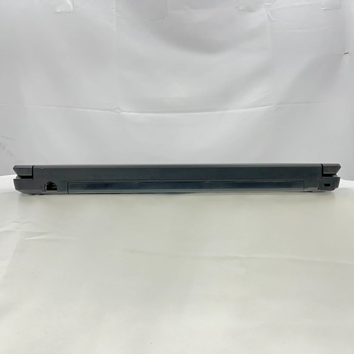 【中古Dランク】富士通 LIFEBOOK A5511 Core i5 1145G7/メモリ 8GB/SSD 256GB/15.6インチ/DVD-ROM/Windows 11 Pro