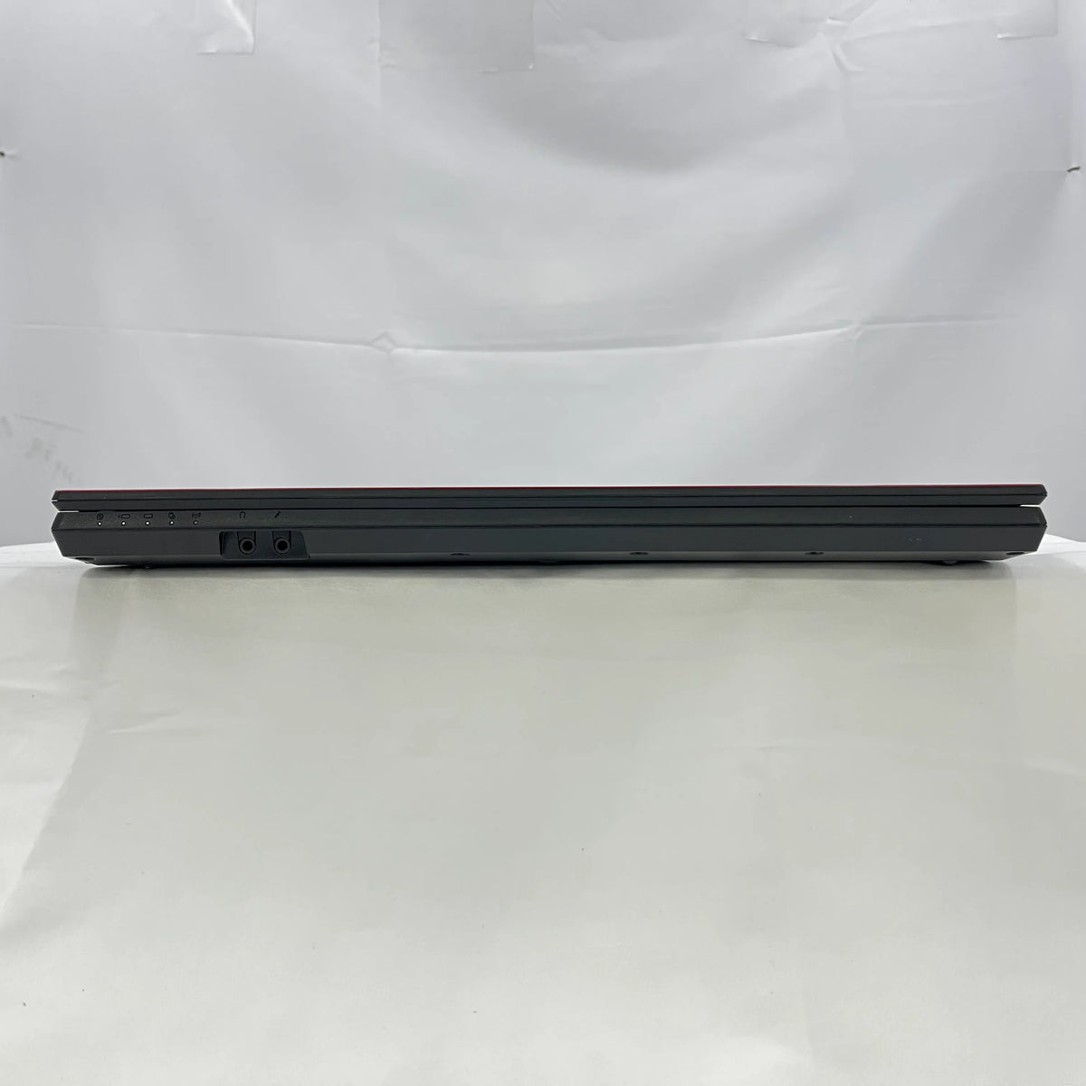 【中古Dランク】富士通 LIFEBOOK A5511 Core i5 1145G7/メモリ 8GB/SSD 256GB/15.6インチ/DVD-ROM/Windows 11 Pro