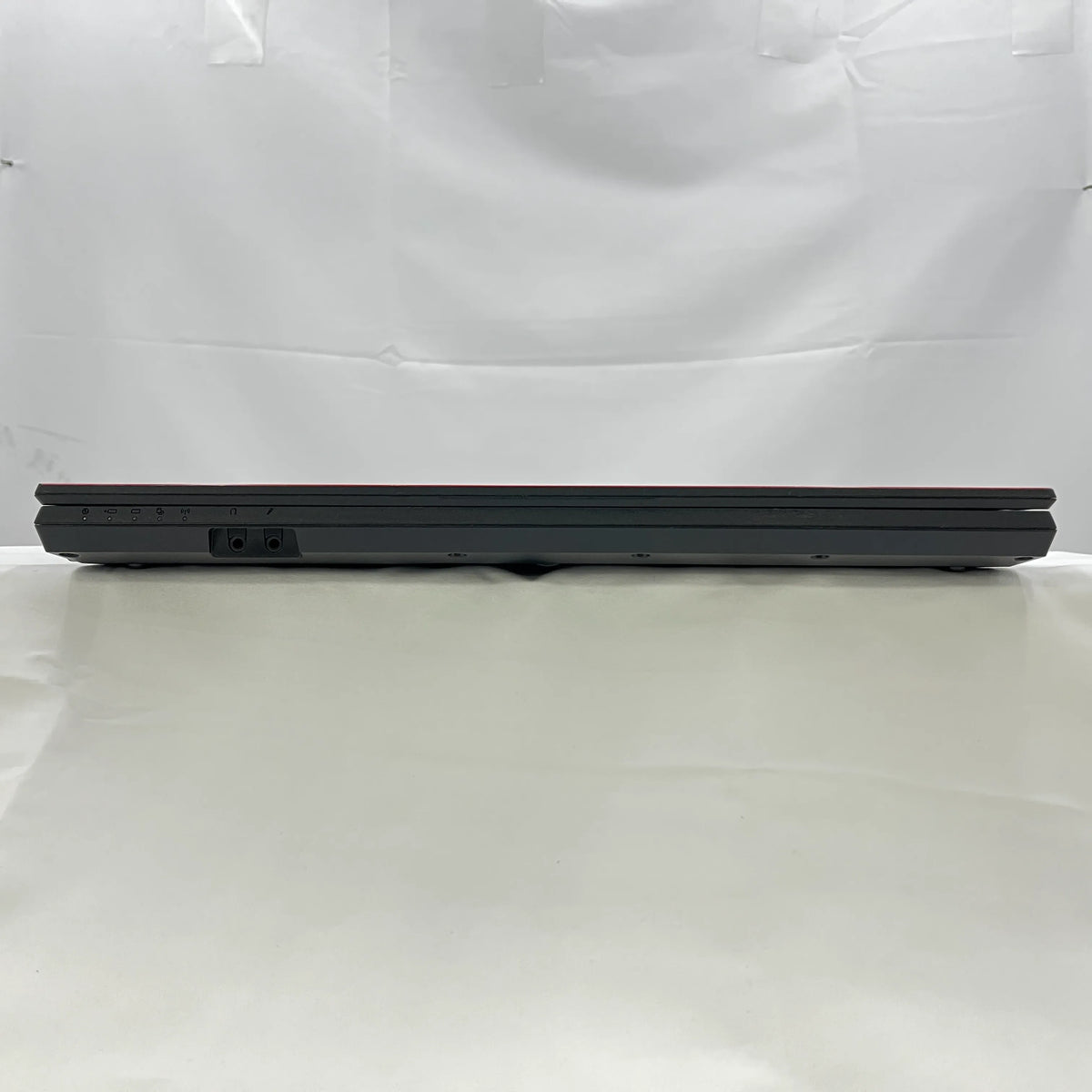 【中古Dランク】富士通 LIFEBOOK A5511 Core i5 1145G7/メモリ 8GB/SSD 256GB/15.6インチ/DVD-ROM/Windows 11 Pro