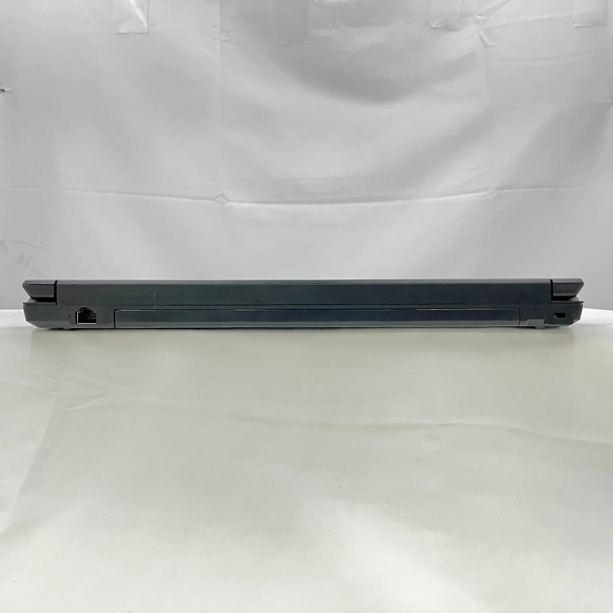 【中古Dランク】富士通 LIFEBOOK A5511 Core i5 1145G7/メモリ 8GB/SSD 256GB/15.6インチ/DVD-ROM/Windows 11 Pro