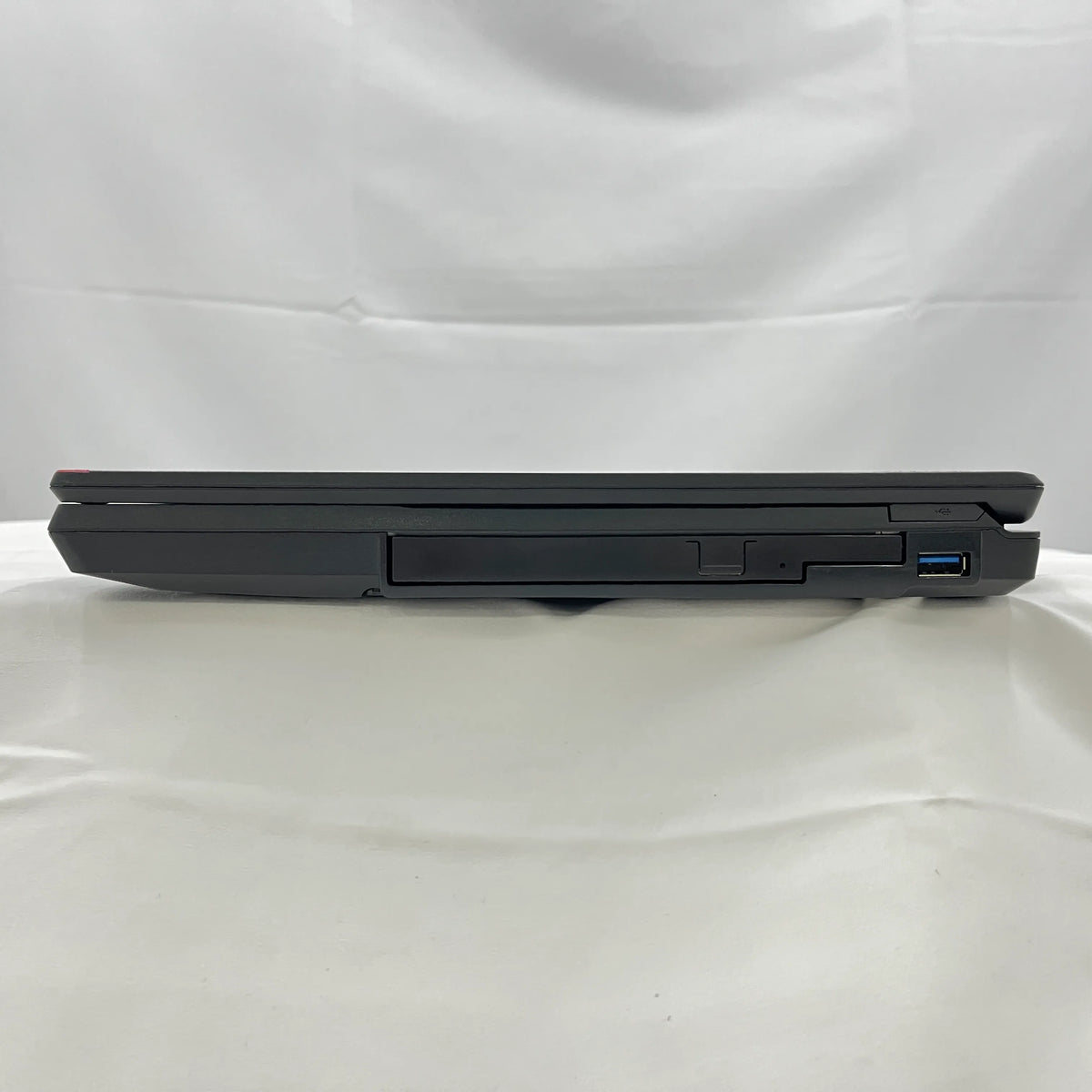 【中古Bランク】富士通 LIFEBOOK A5511 Core i5 1145G7/メモリ 8GB/SSD 256GB/15.6インチ/DVD-ROM/Windows 11 Pro