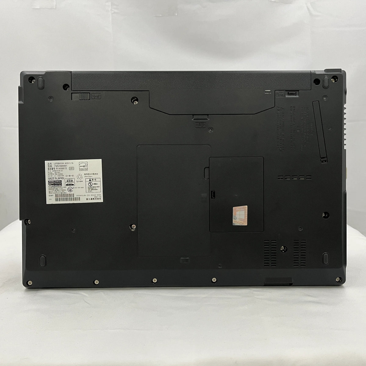 【中古Bランク】富士通 LIFEBOOK A5511 Core i5 1145G7/メモリ 8GB/SSD 256GB/15.6インチ/DVD-MULTI/Windows 11 Pro