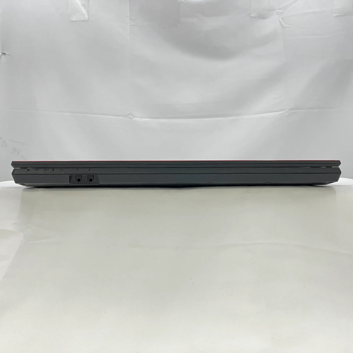 【中古Bランク】富士通 LIFEBOOK A5511 Core i5 1145G7/メモリ 8GB/SSD 256GB/15.6インチ/DVD-MULTI/Windows 11 Pro