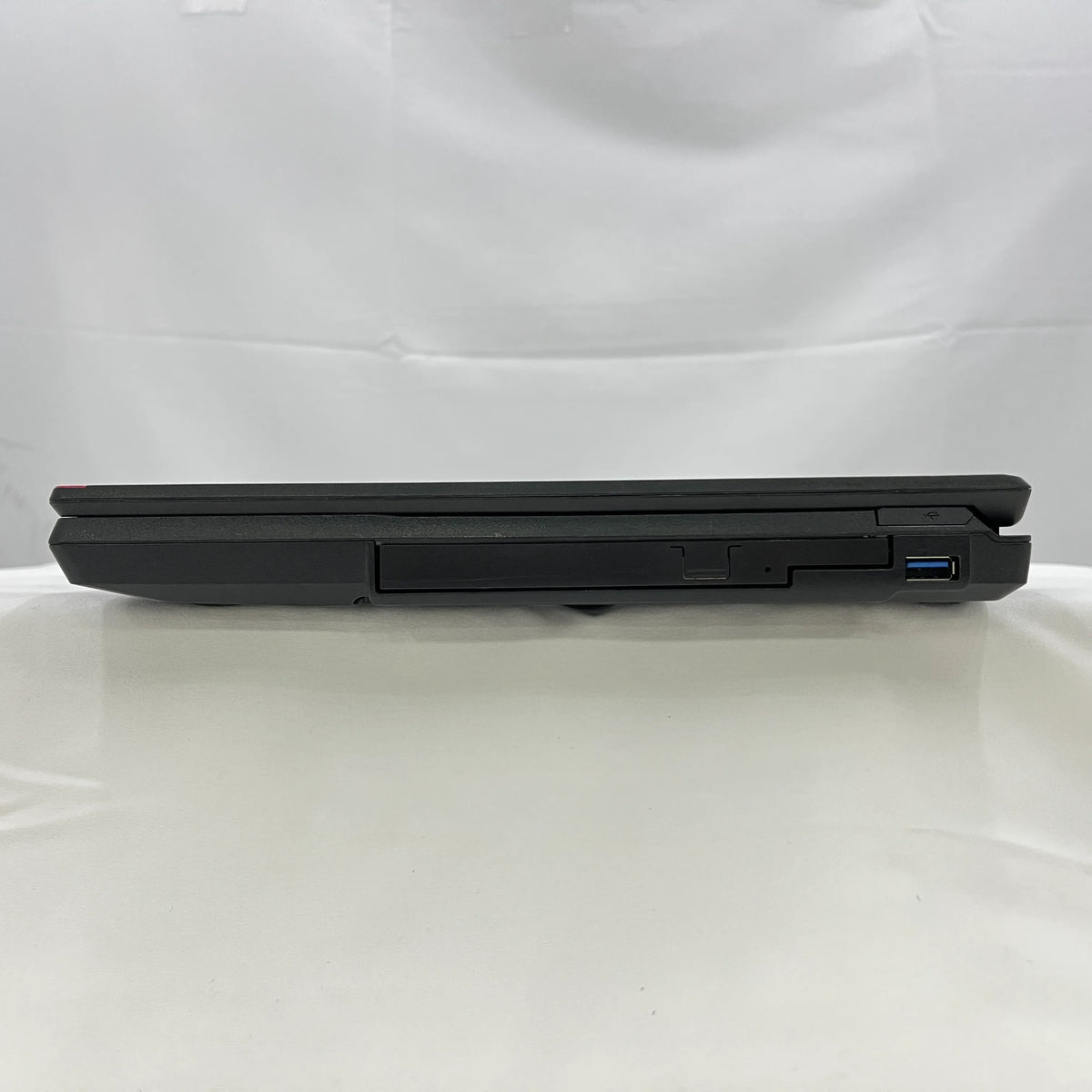 【中古Bランク】富士通 LIFEBOOK A5511 Core i5 1145G7/メモリ 8GB/SSD 256GB/15.6インチ/DVD-MULTI/Windows 11 Pro