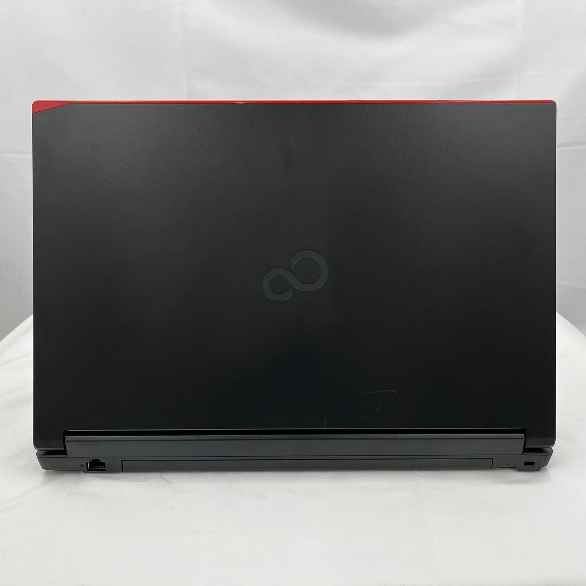 【中古Cランク】富士通 LIFEBOOK A5511 Core i5 1145G7/メモリ 8GB/SSD 256GB/15.6インチ/DVD-ROM/Windows 11 Pro