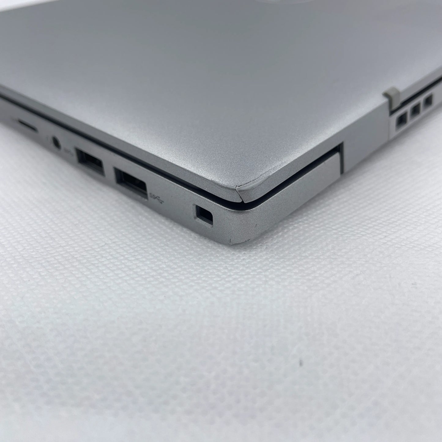 【中古Cランク】Dell Latitude 3320 Core i5 1145G7/メモリ16GB/SSD 512GB/13.3インチ フルHD/Windows 11 Pro