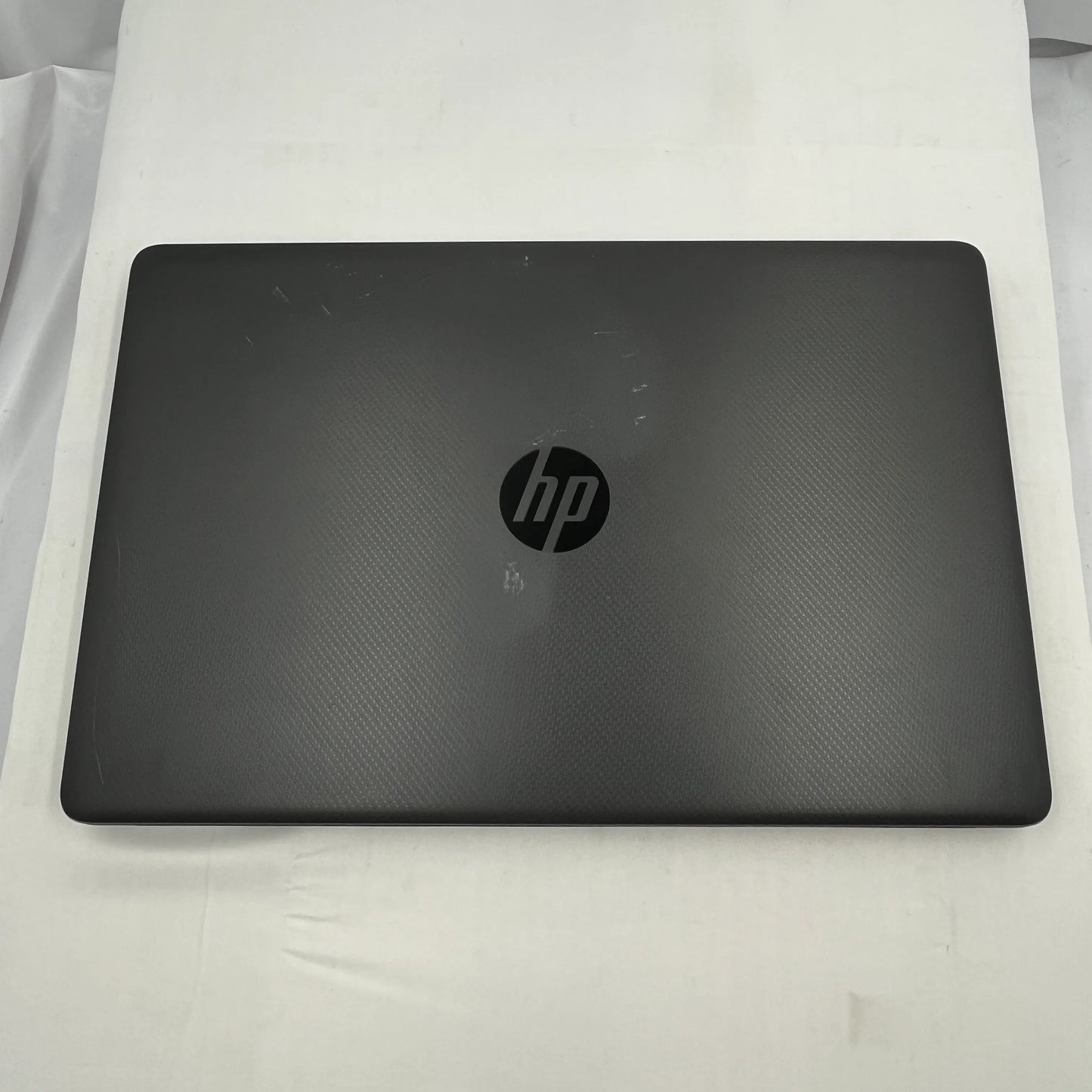 【中古Bランク】HP 250 G7 Core i5 1035G1/メモリ 8GB/SSD 256GB/15.6インチ フルHD/Windows 11 Pro