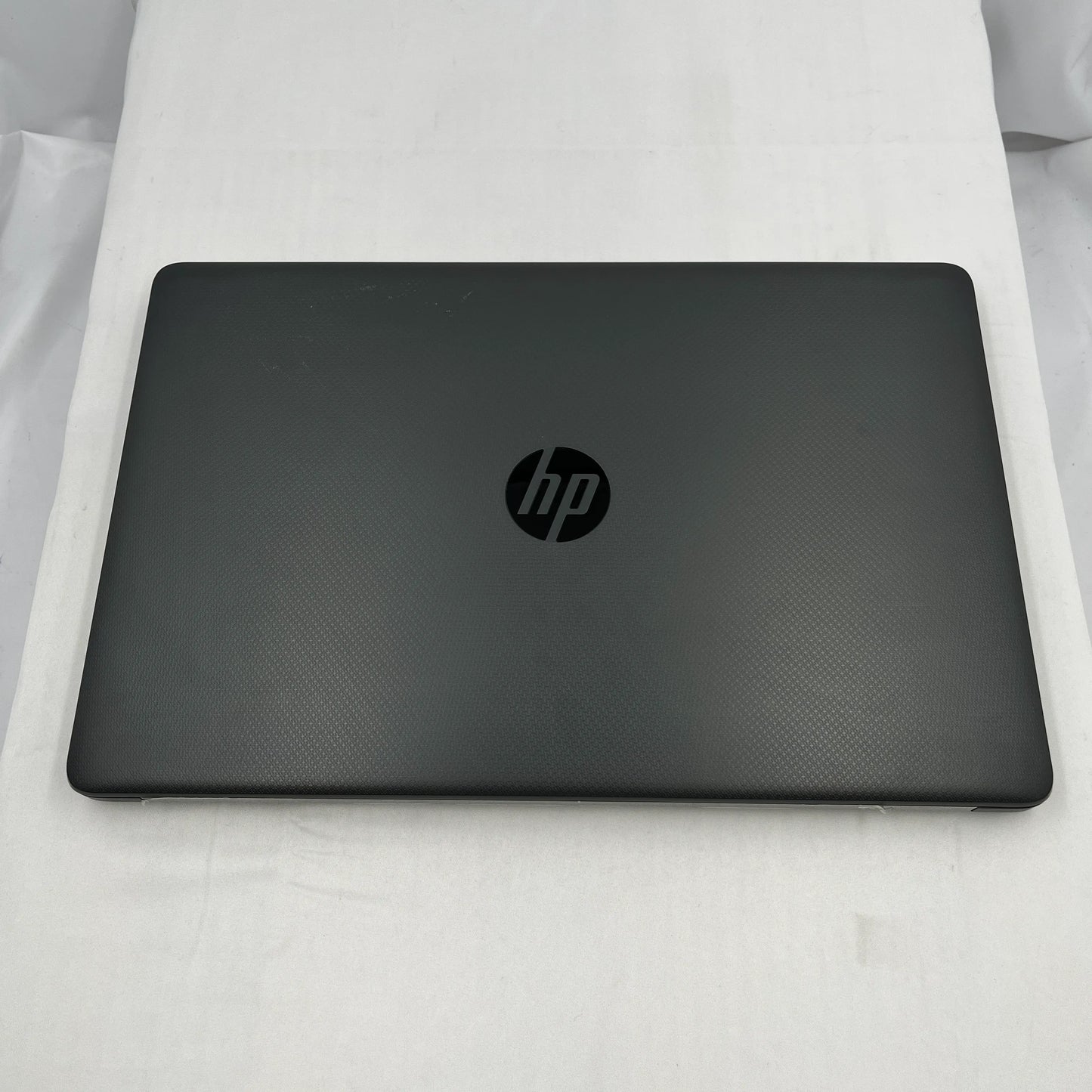 【中古Cランク】HP 250 G7 Core i5 1035G1/メモリ 8GB/SSD 256GB/15.6インチ フルHD/Windows 11 Pro