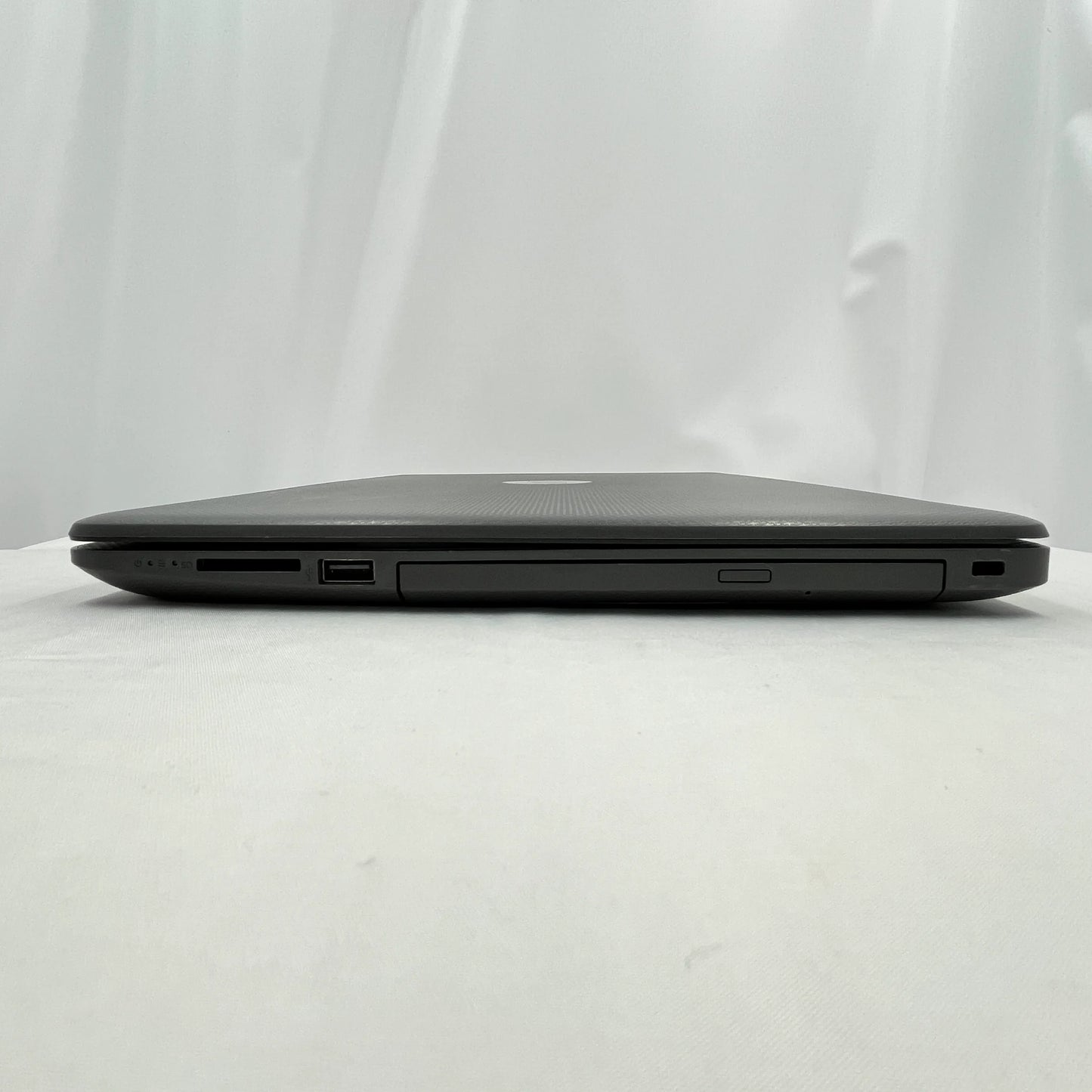 【中古Cランク】HP 250 G7 Core i5 1035G1/メモリ 8GB/SSD 256GB/15.6インチ フルHD/Windows 11 Pro