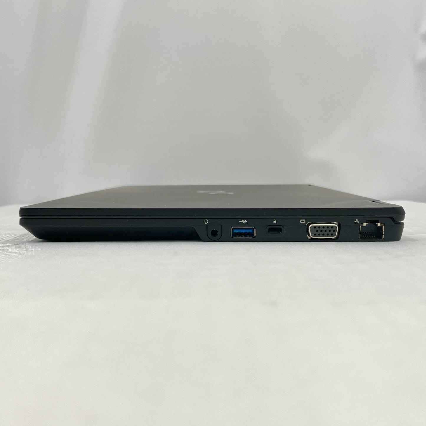 【中古Aランク】富士通 LIFEBOOK U7311/F Core i5 1145G7/メモリ 8GB/SSD 256GB/13.3インチ フルHD/Windows 11 Pro