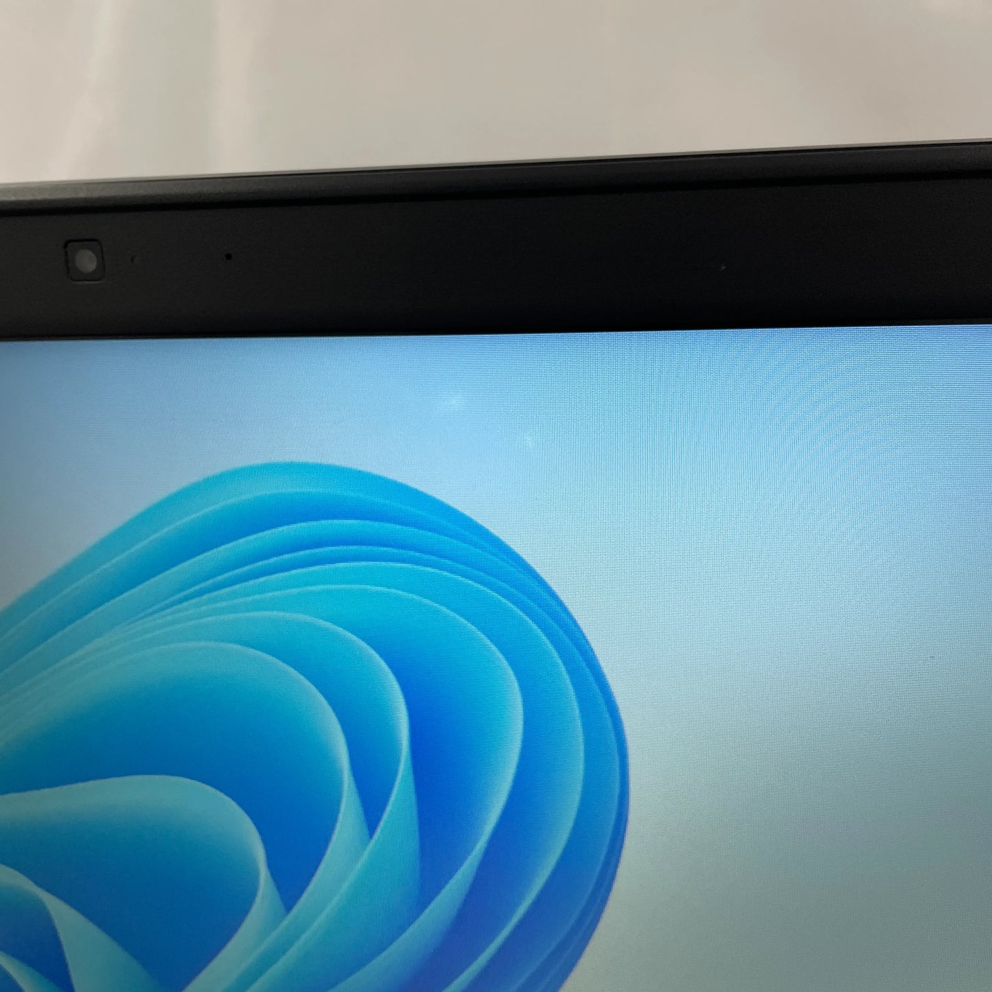 【中古Cランク】Dell Latitude 3500 Core i5 8265U/メモリ 8GB/SSD 512GB/15.6インチ/Windows 11 Pro