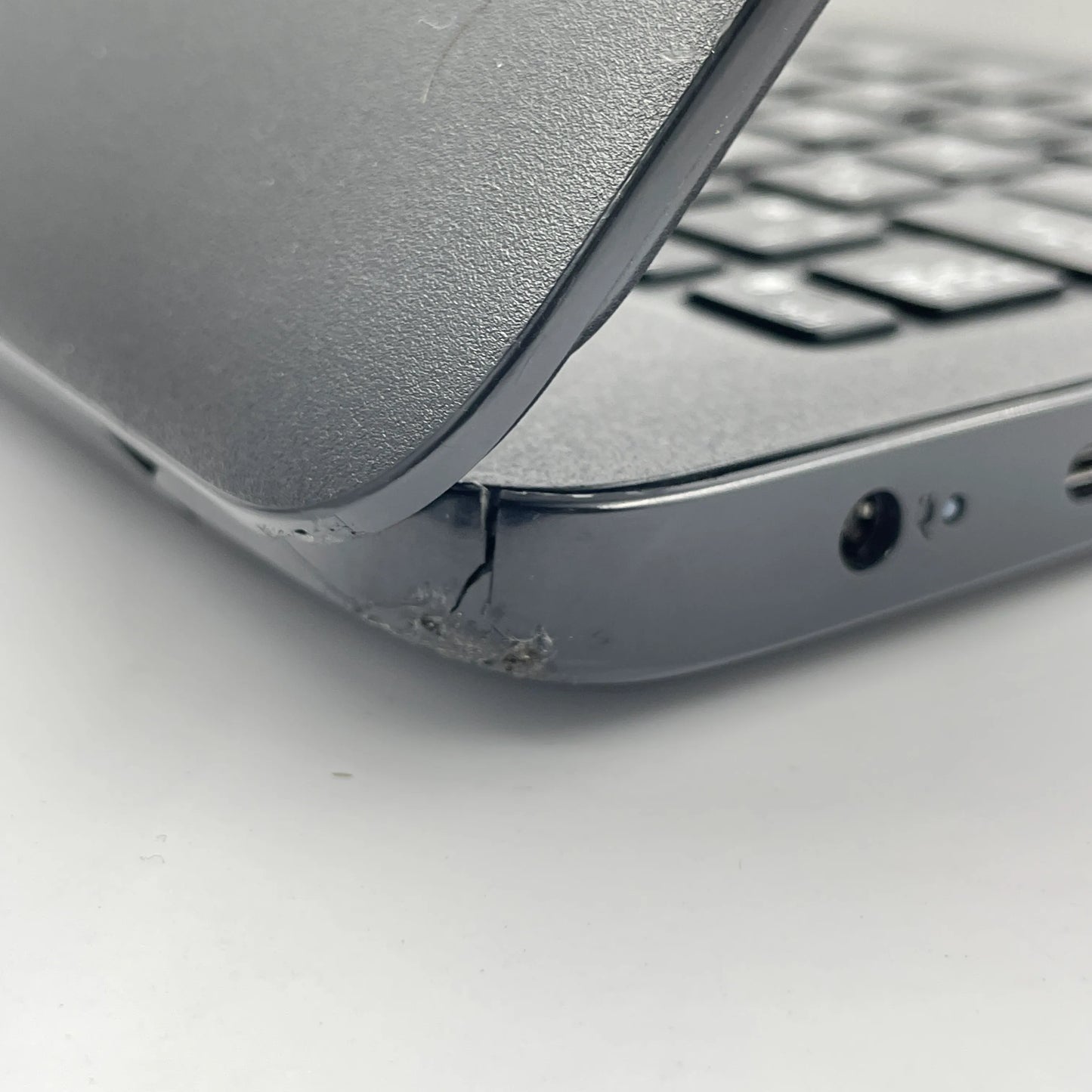 【中古Dランク】Dell Latitude 3500 Core i7 8565U/メモリ 8GB/SSD 512GB/15.6インチ/Windows 11 Pro