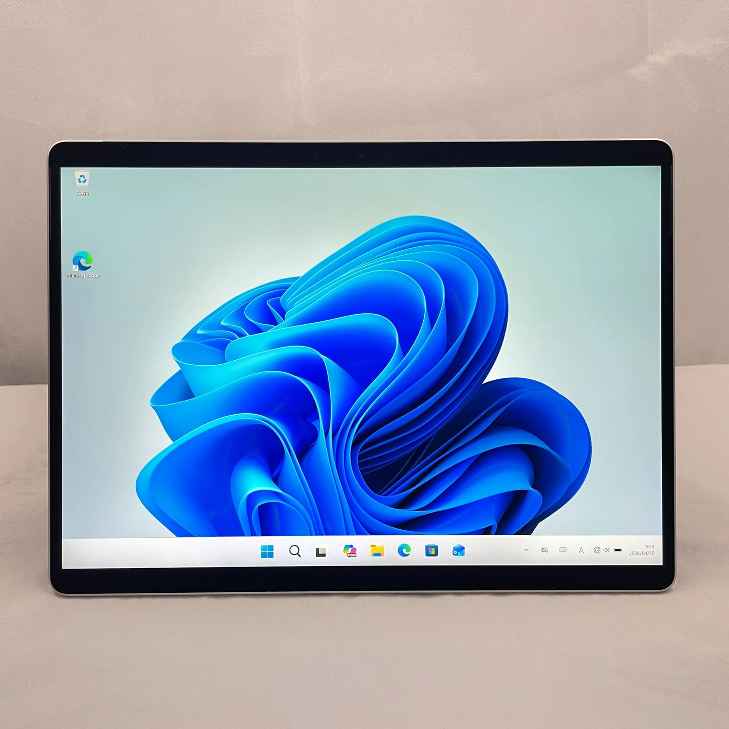 【中古Aランク】Microsoft Surface Pro 8 Core i5 1145G7/メモリ 8GB/SSD 256GB/13インチ/Windows 11 Pro